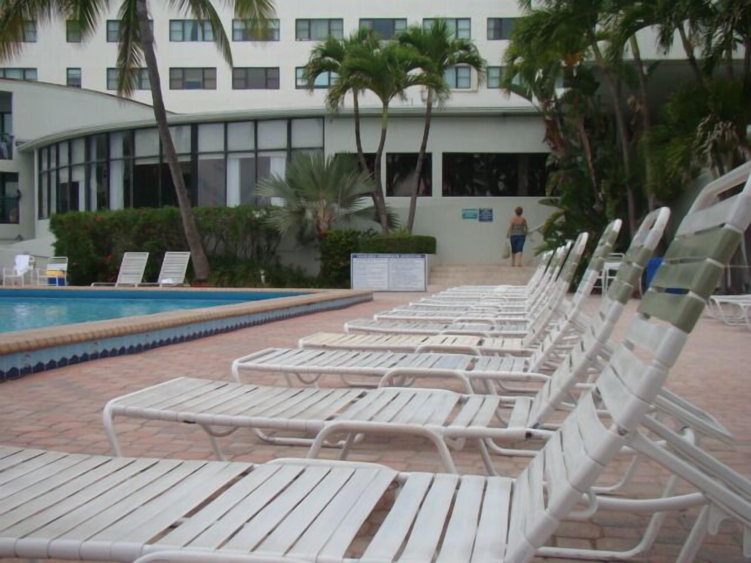 Casablanca on the Ocean - East Tower by Design Suites Miami
