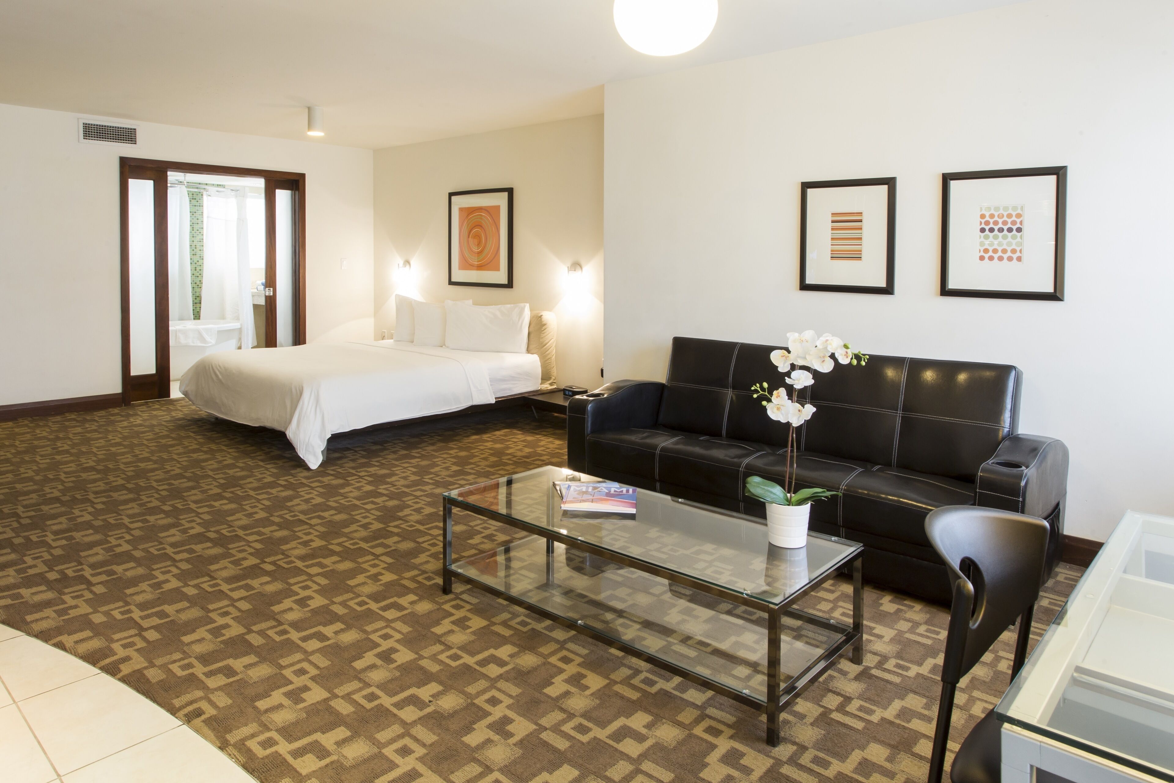 Congress Suites at the Strand