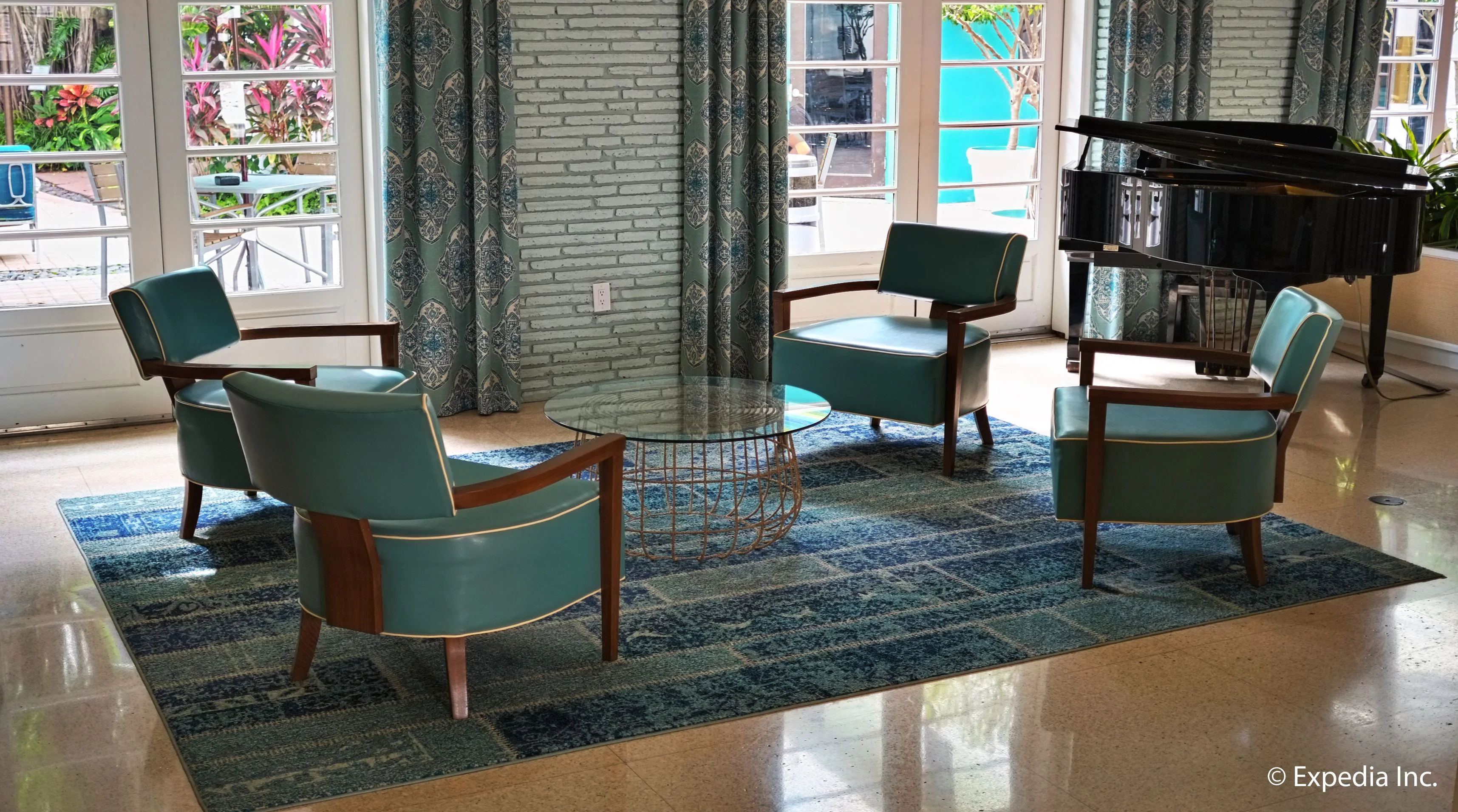 Dorchester South Beach Hotel