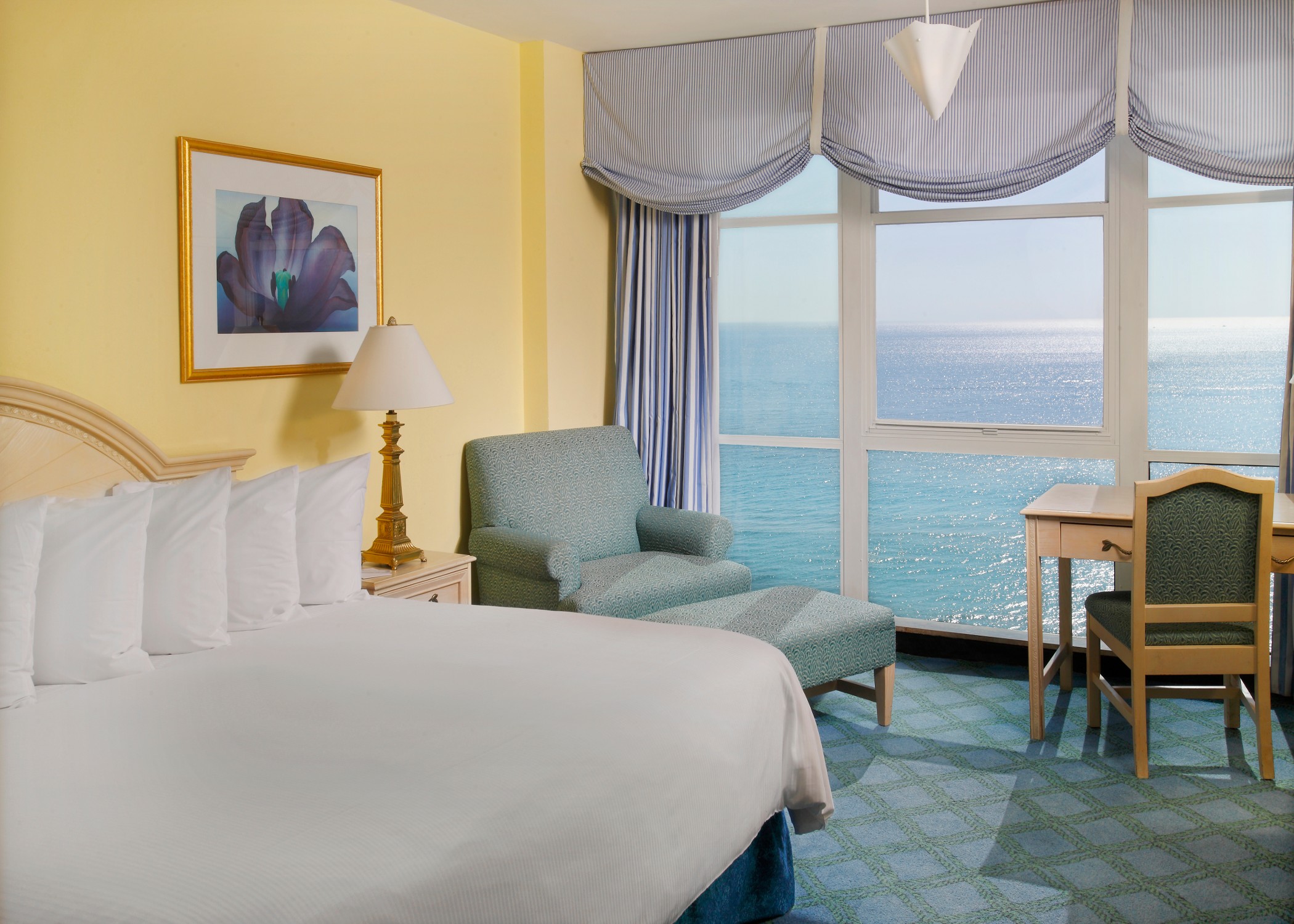 Miami Beach Resort & Spa