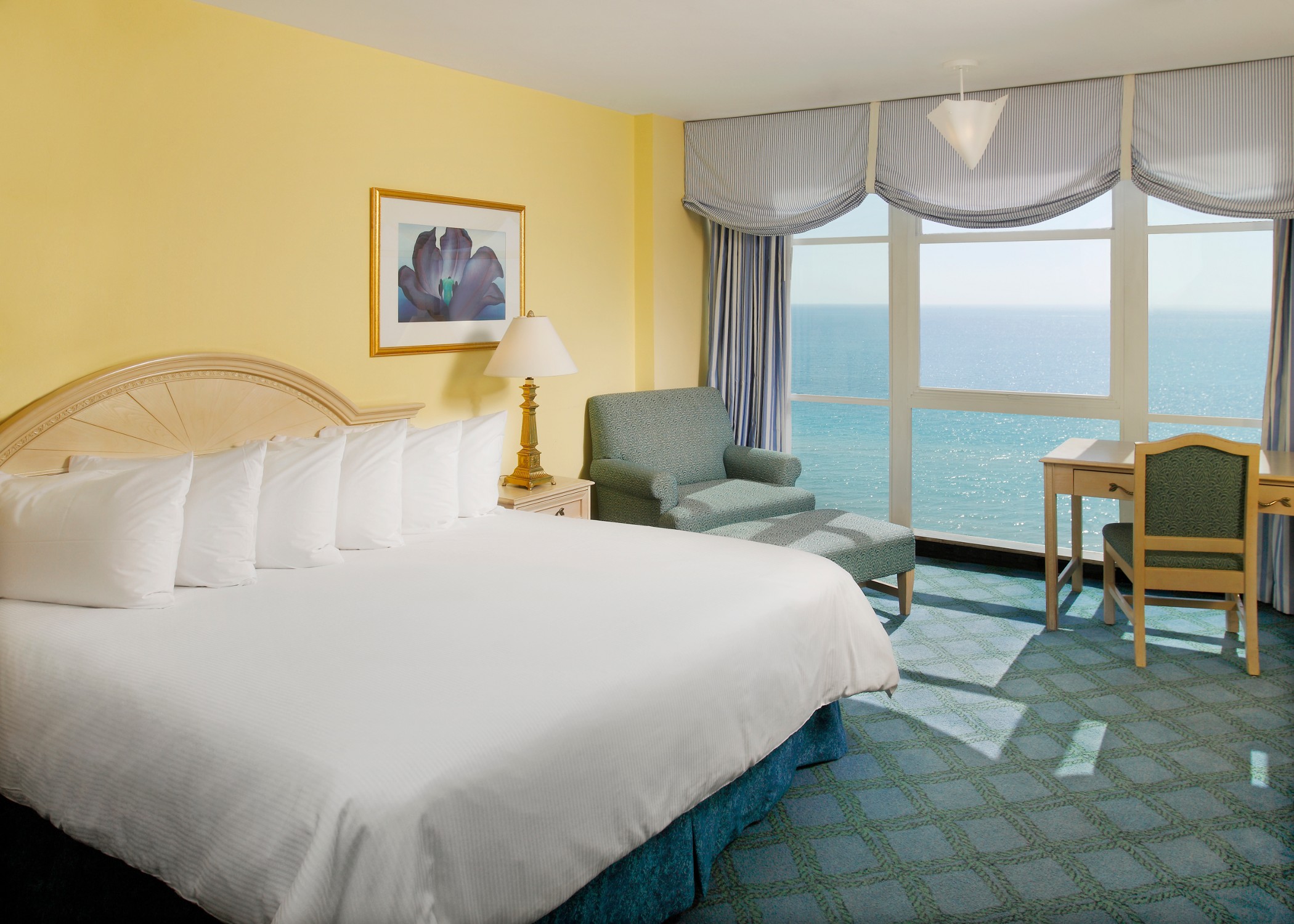 Miami Beach Resort & Spa