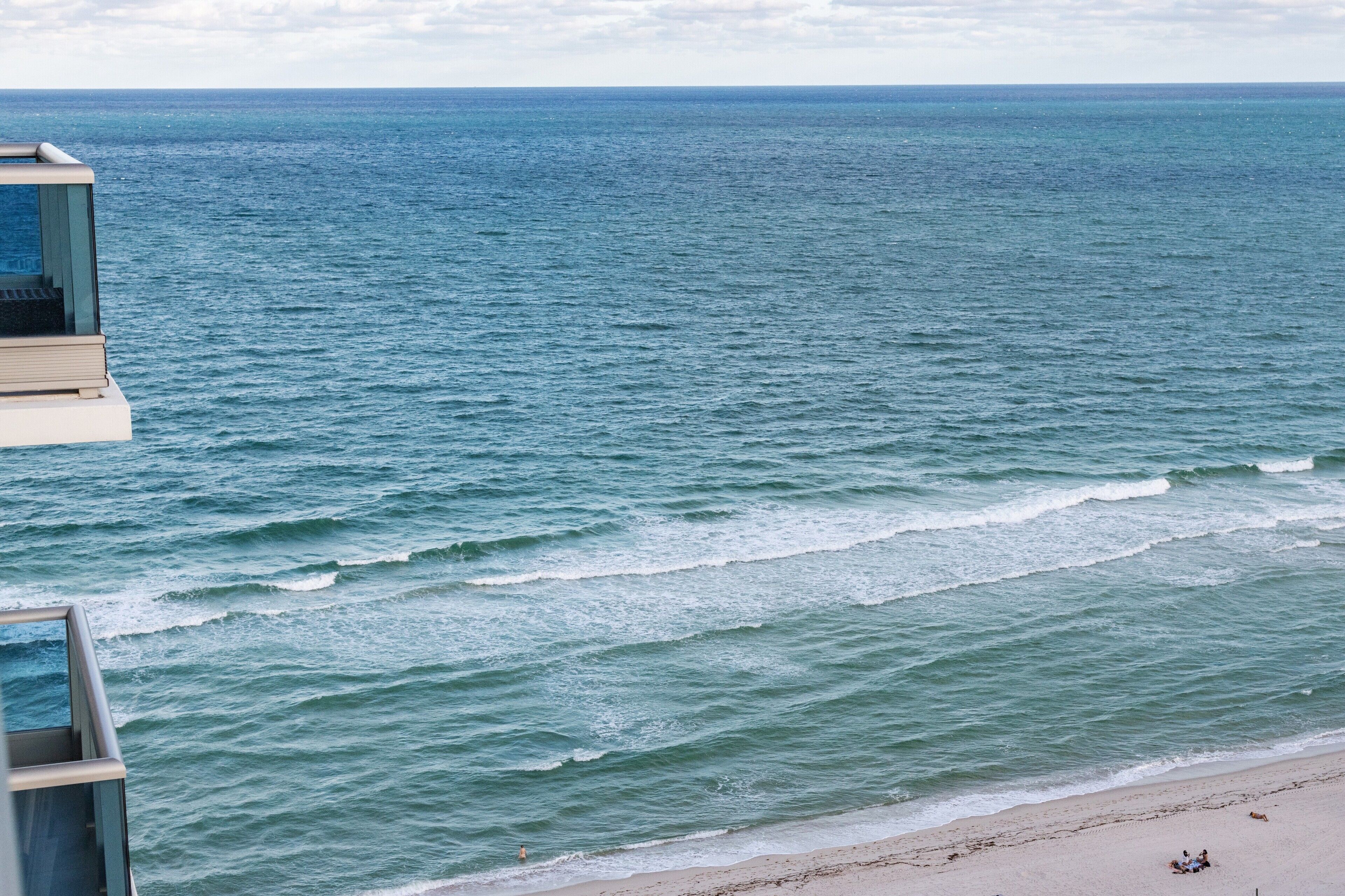 Monte Carlo Miami Beach Condo by Churchill Suites
