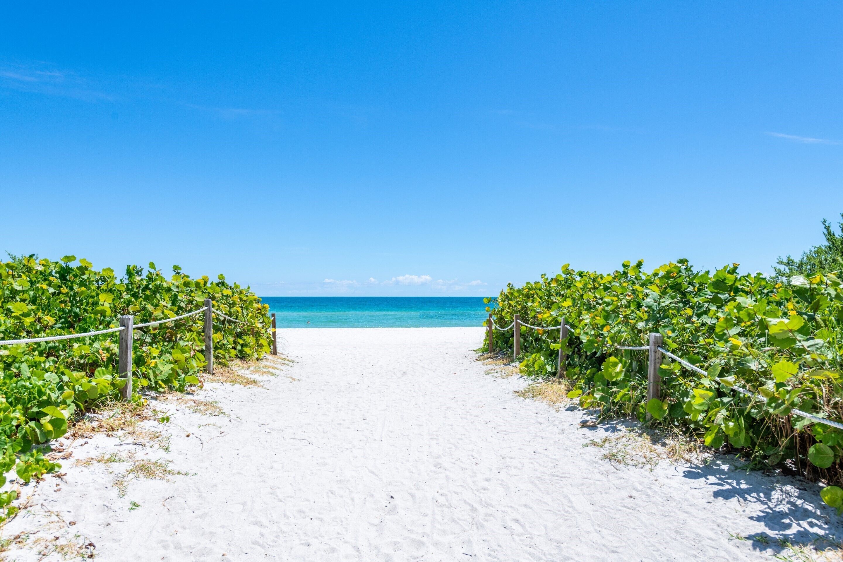 Monte Carlo Miami Beach Condo by Churchill Suites