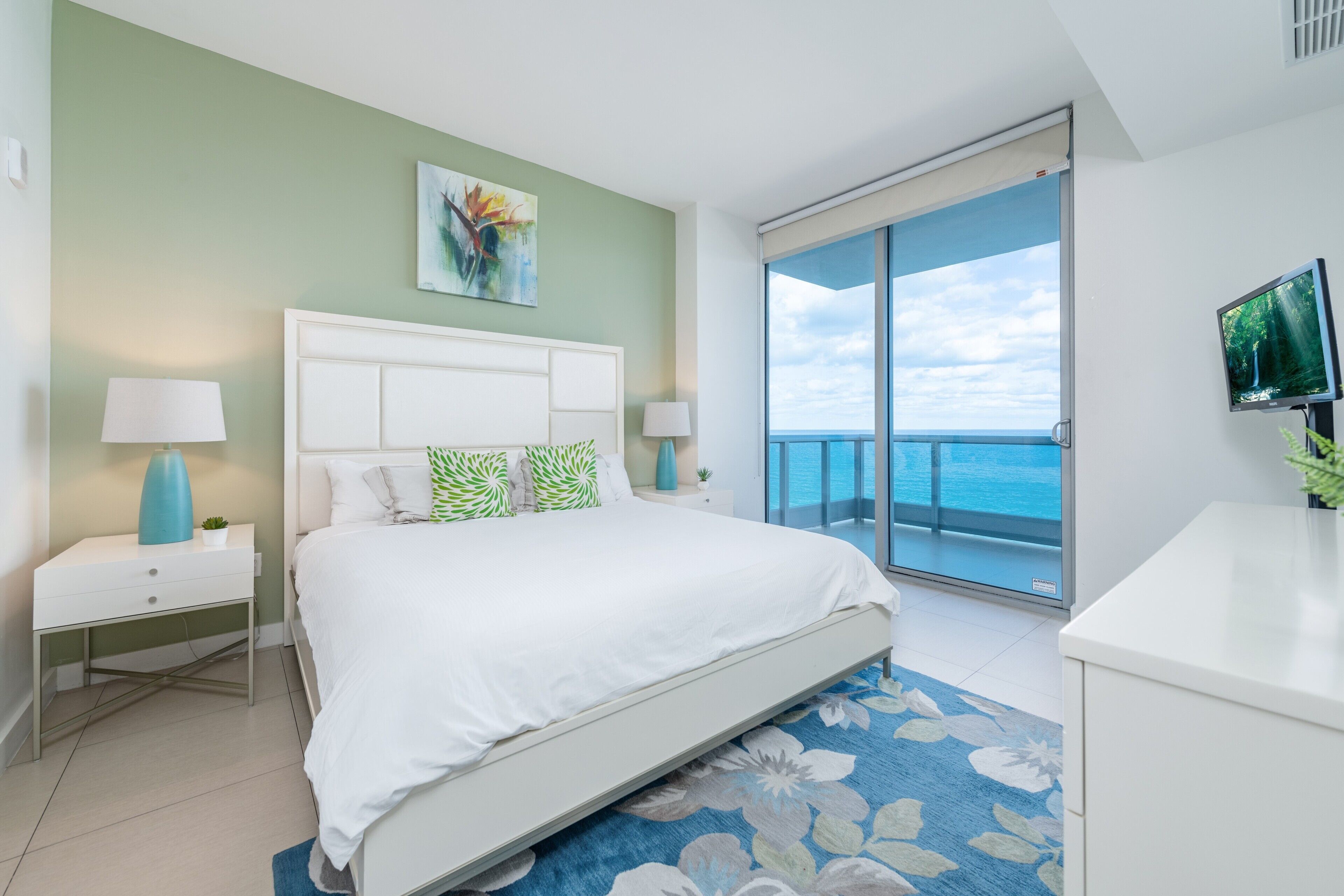 Monte Carlo Miami Beach Condo by Churchill Suites