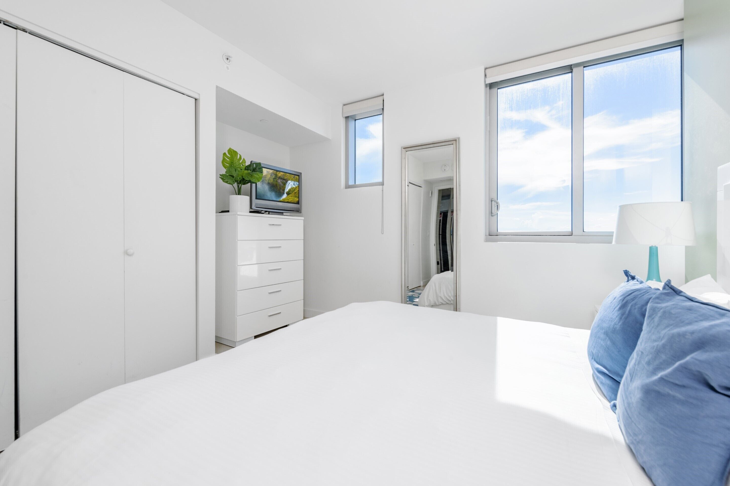 Monte Carlo Miami Beach Condo by Churchill Suites