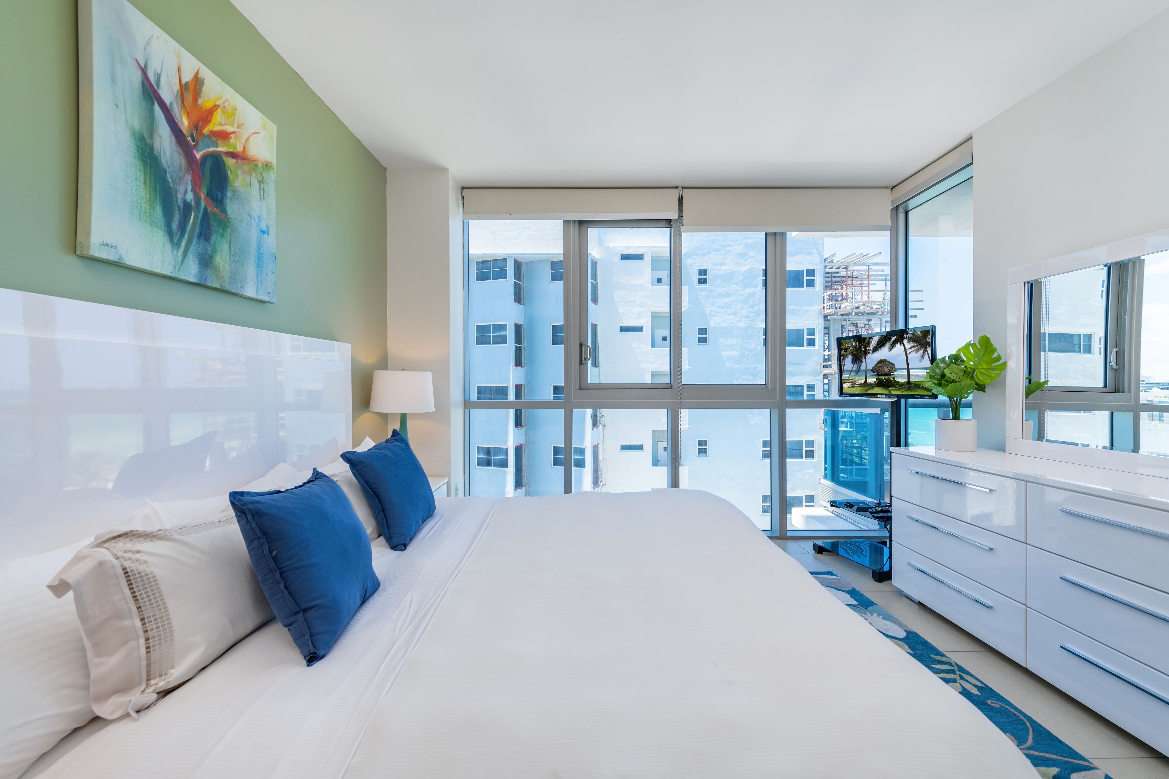 Monte Carlo Miami Beach Condo by Churchill Suites