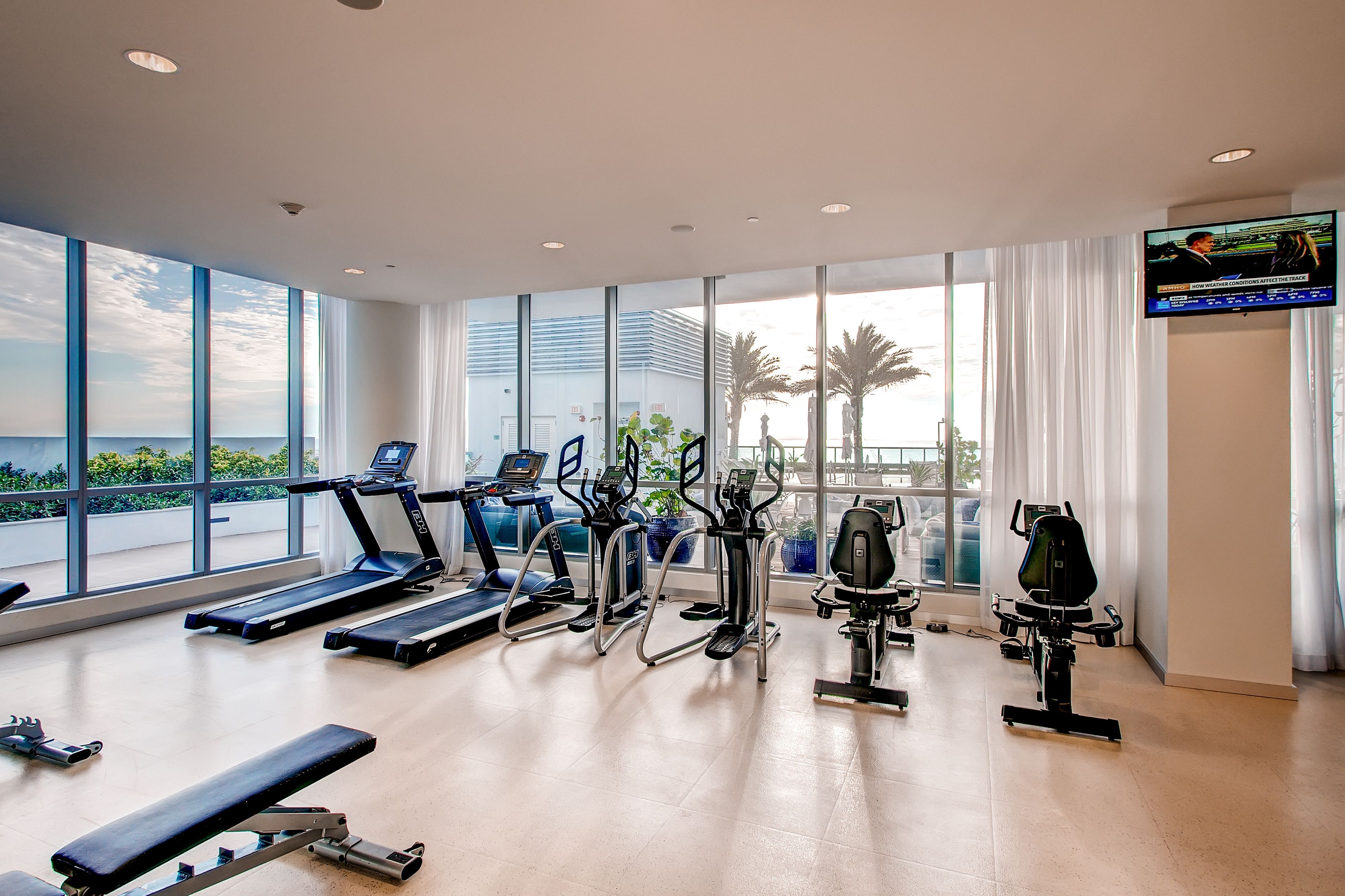 Monte Carlo Miami Beach Condo by Churchill Suites
