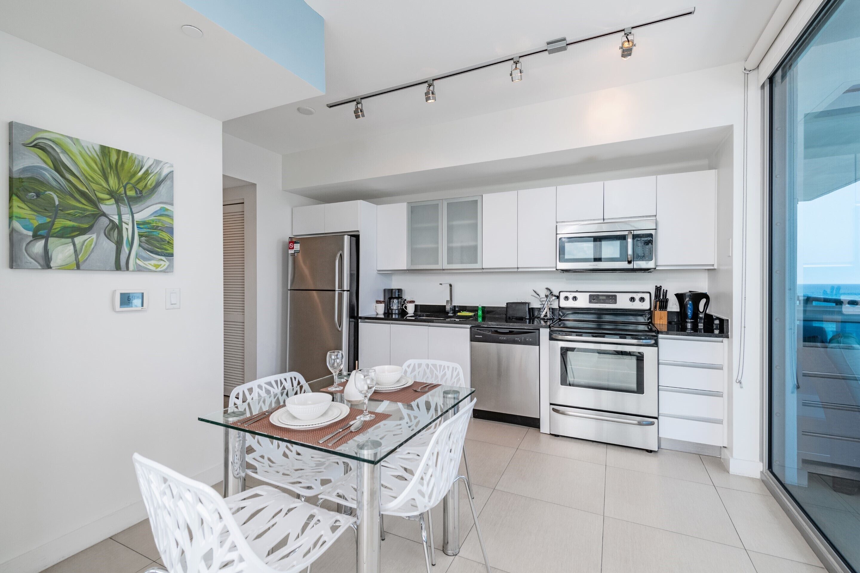 Monte Carlo Miami Beach Condo by Churchill Suites