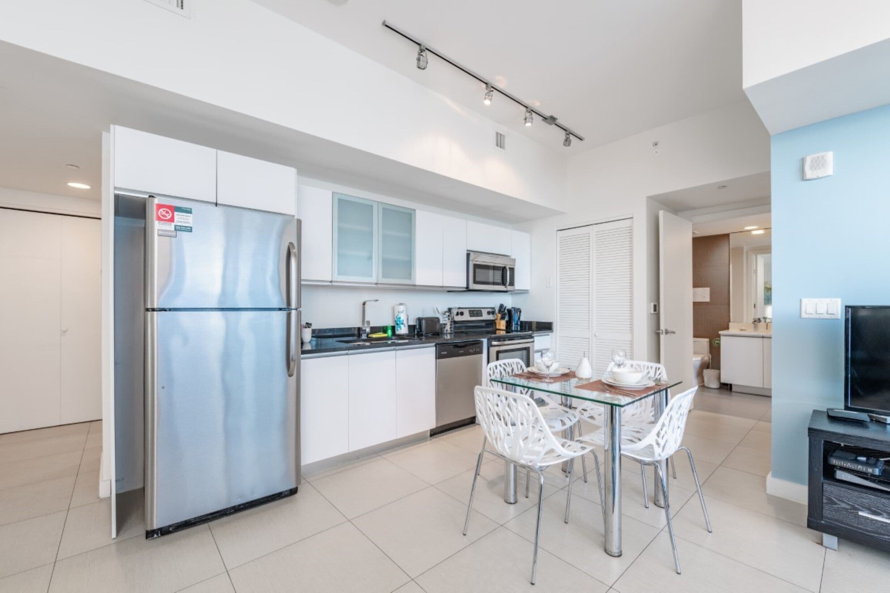 Monte Carlo Miami Beach Condo by Churchill Suites