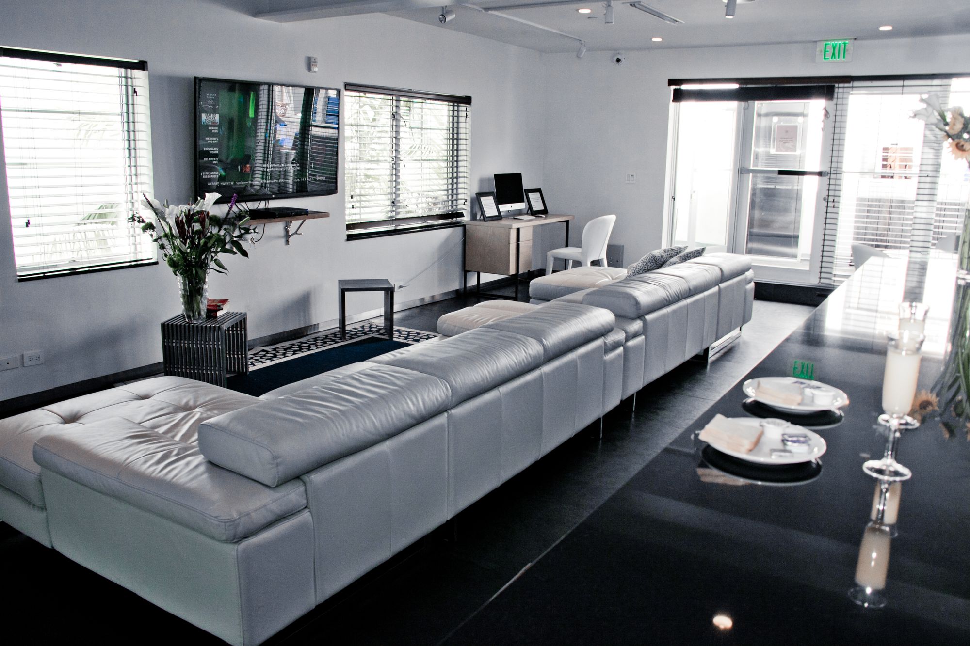 Posh Hostel