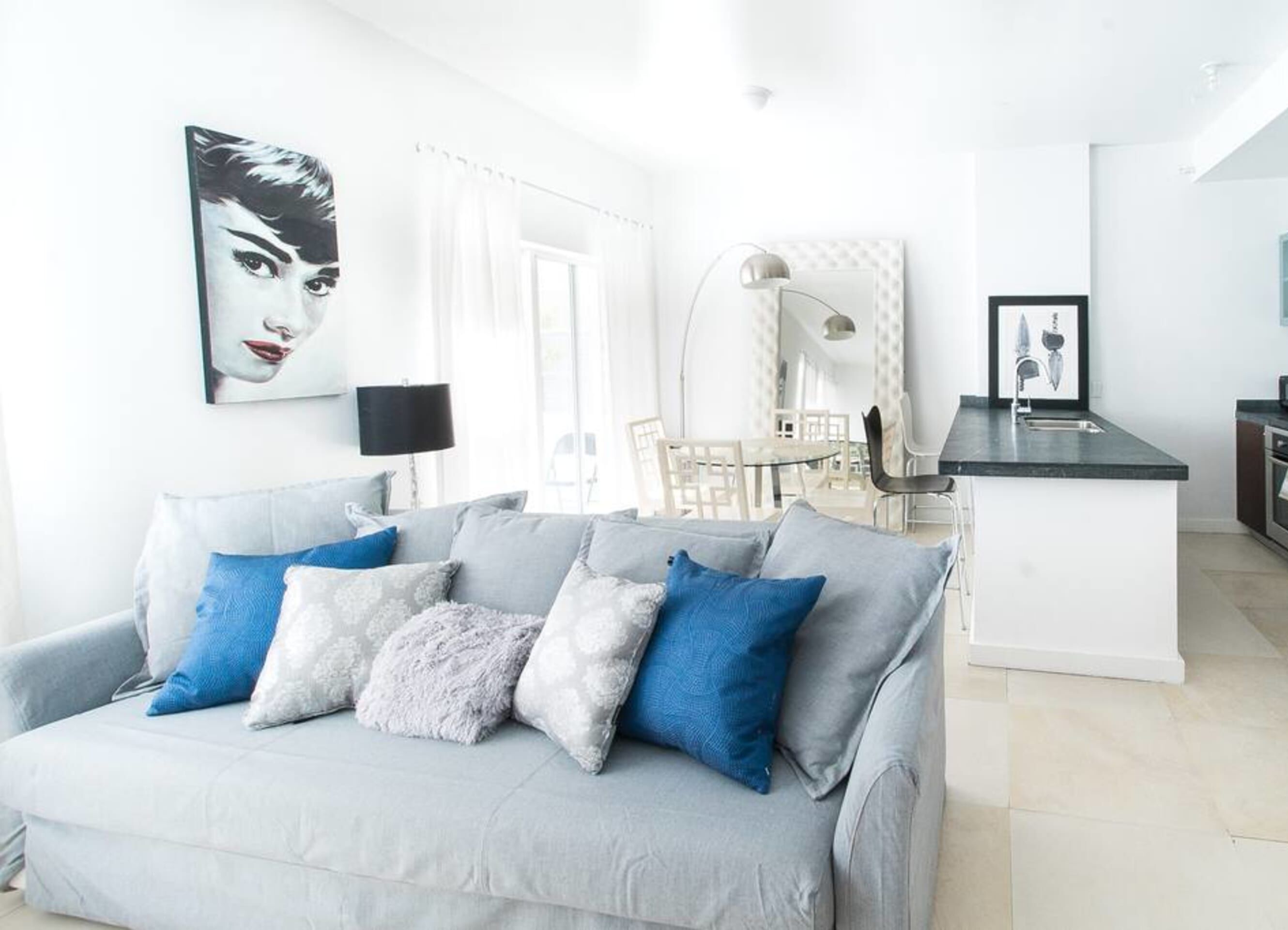 Sage on Ocean Drive Apartments