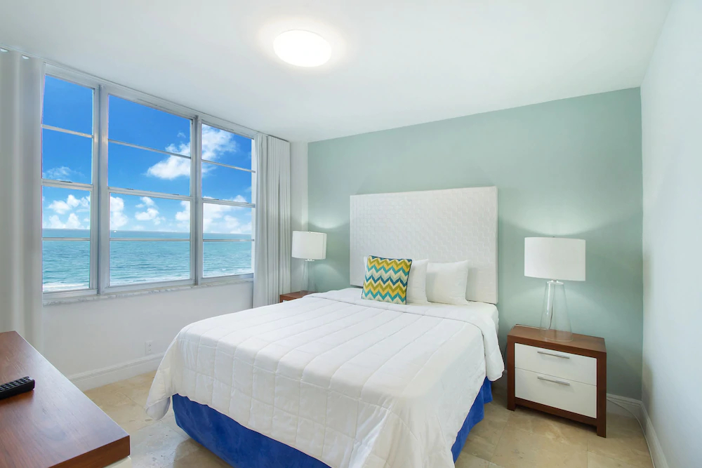 Seacoast Suites by Pelicanstay