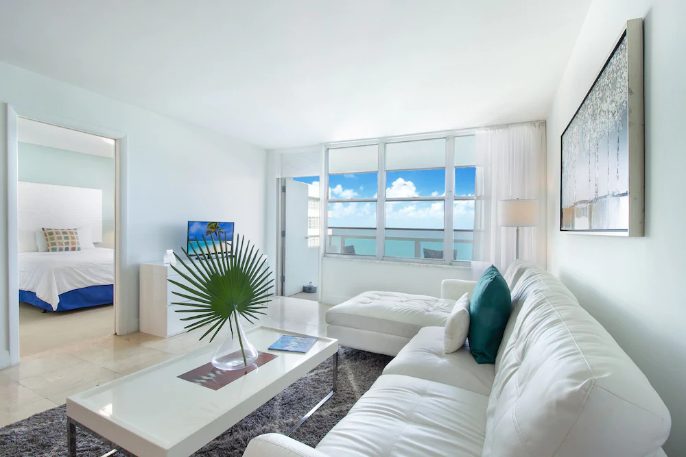 Seacoast Suites by Pelicanstay