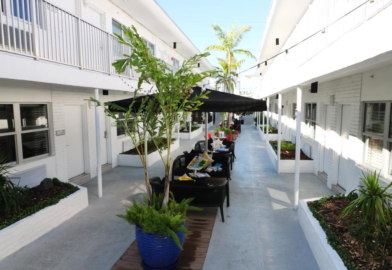 Seaside All Suites Hotel