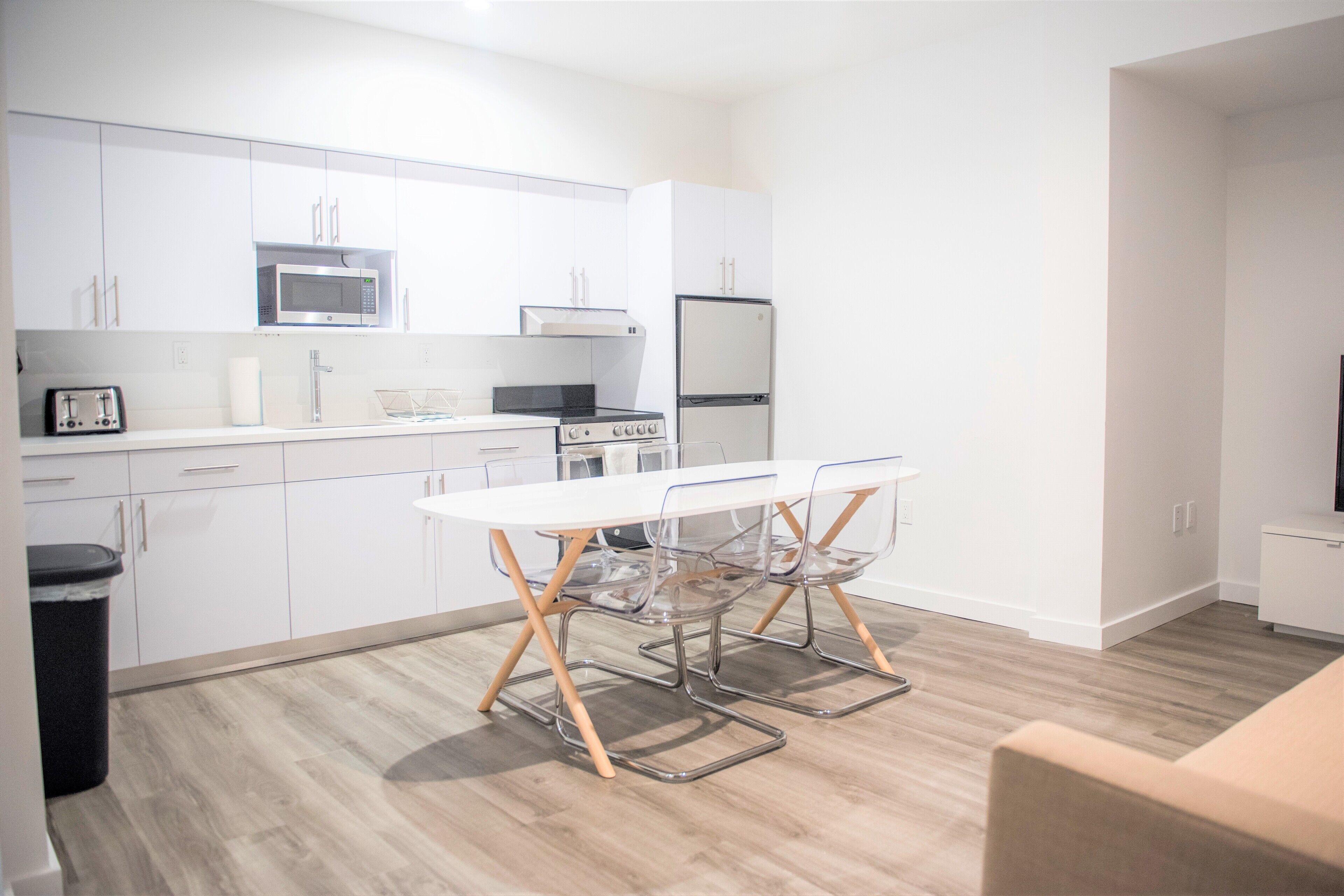 12th & Ocean Suites by LuxUrban