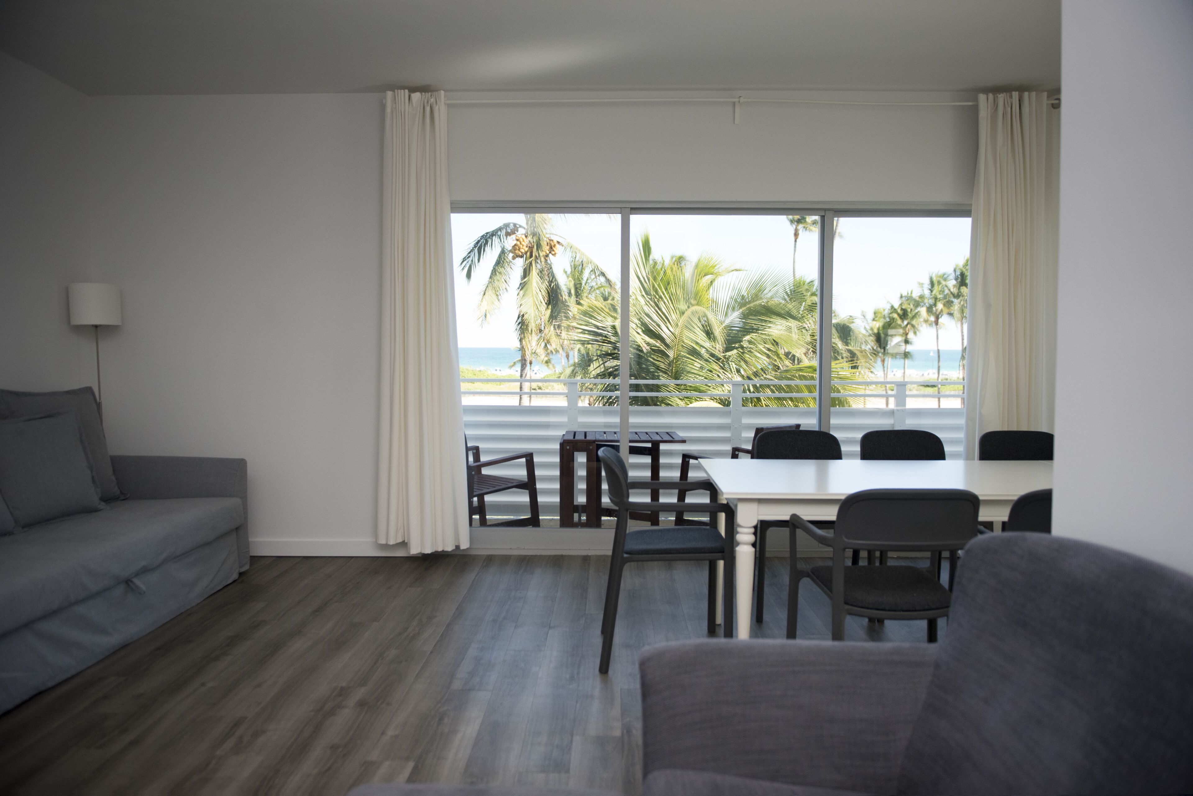 12th & Ocean Suites by LuxUrban