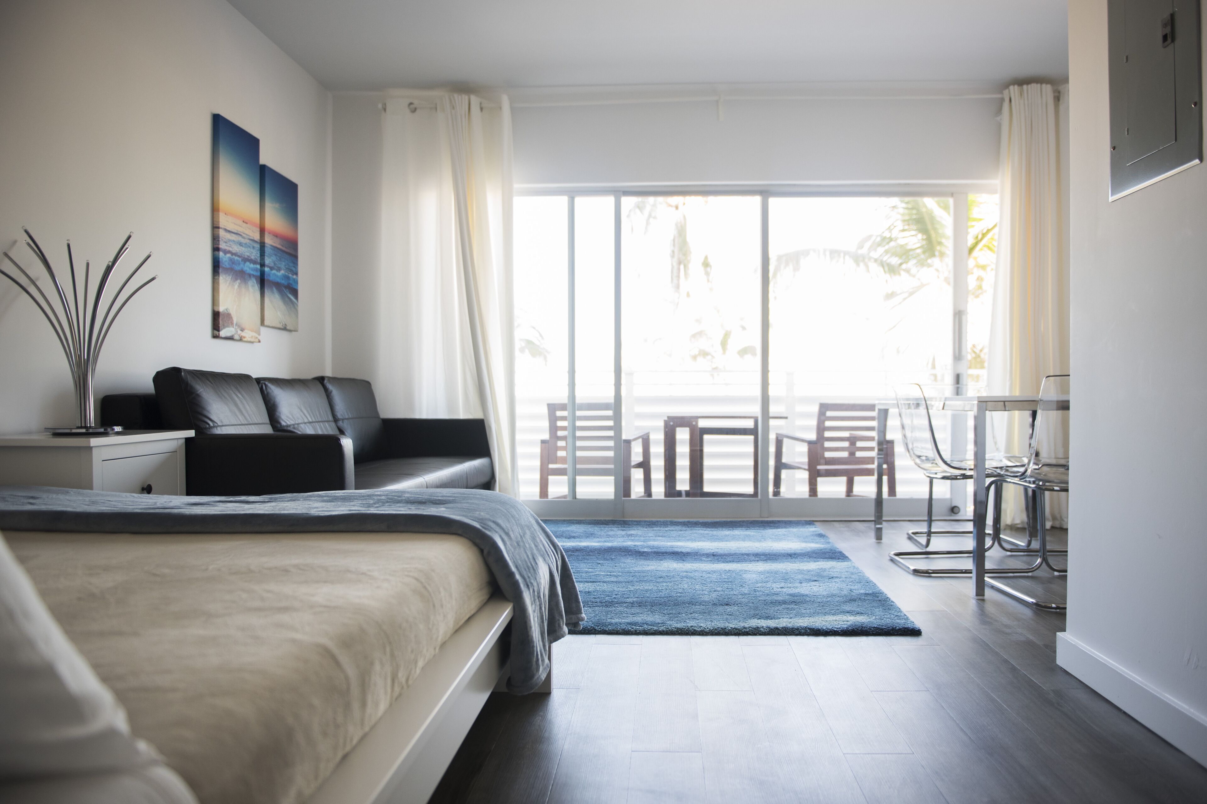 12th & Ocean Suites by LuxUrban
