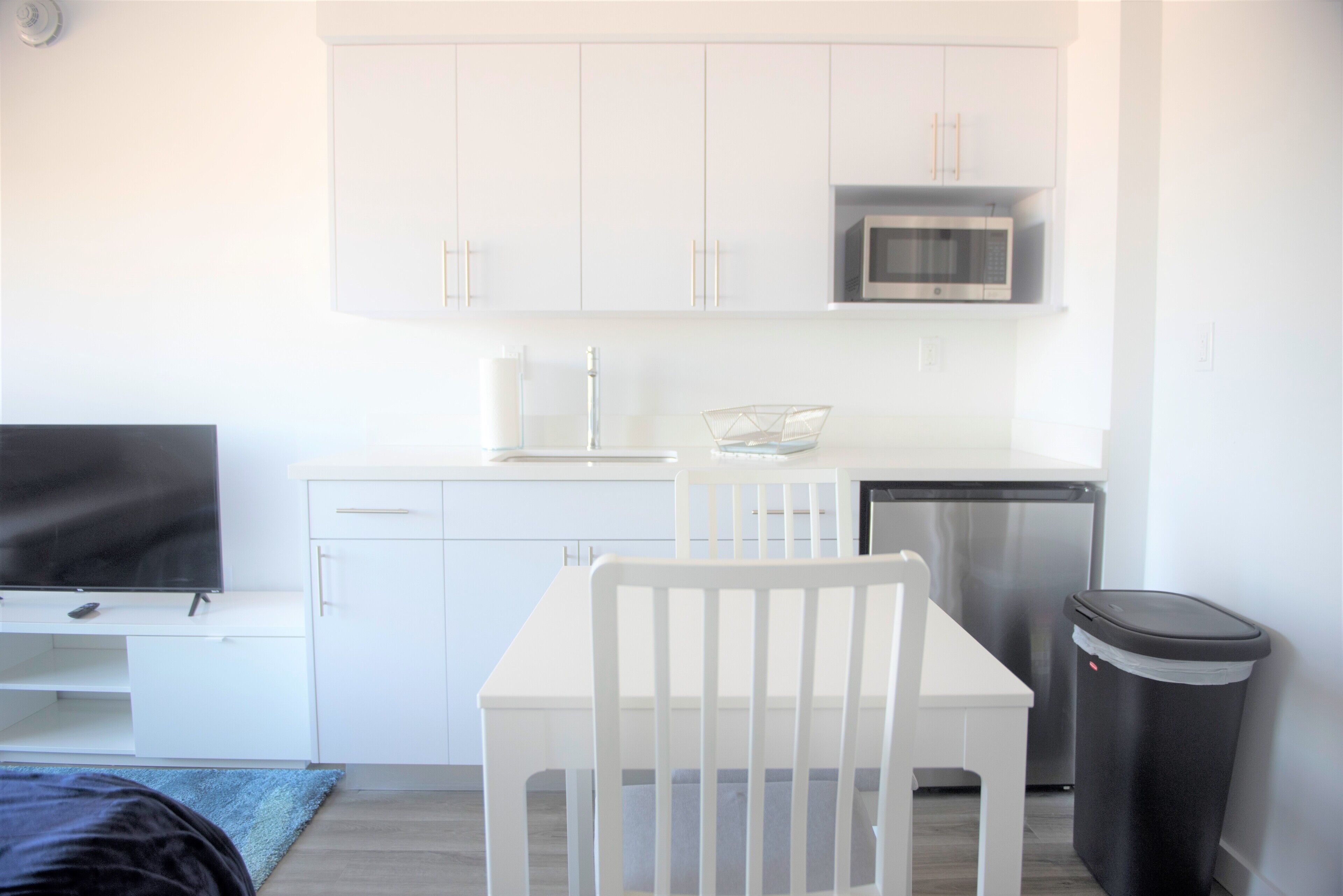 12th & Ocean Suites by LuxUrban