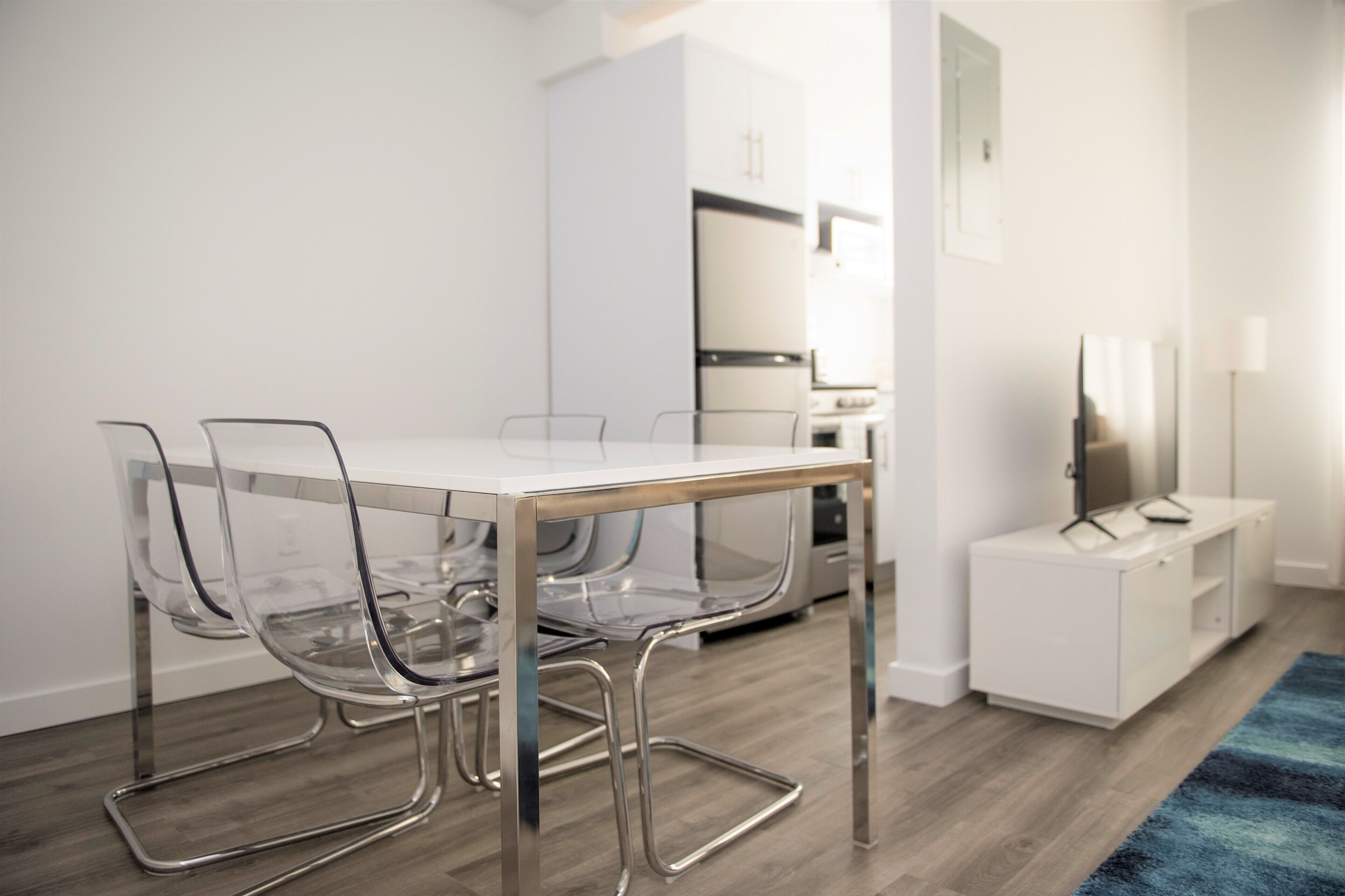 12th & Ocean Suites by LuxUrban