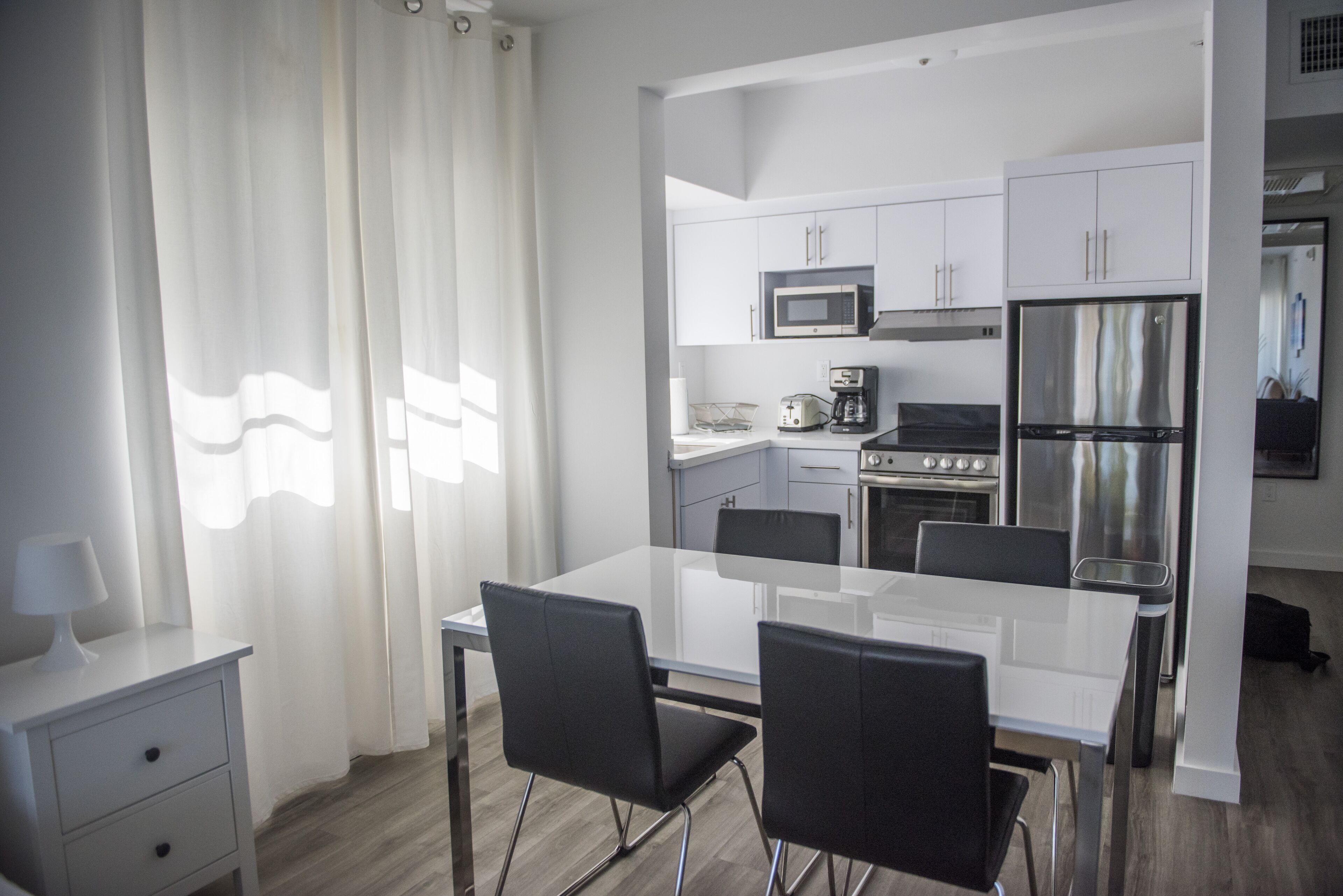 12th & Ocean Suites by LuxUrban