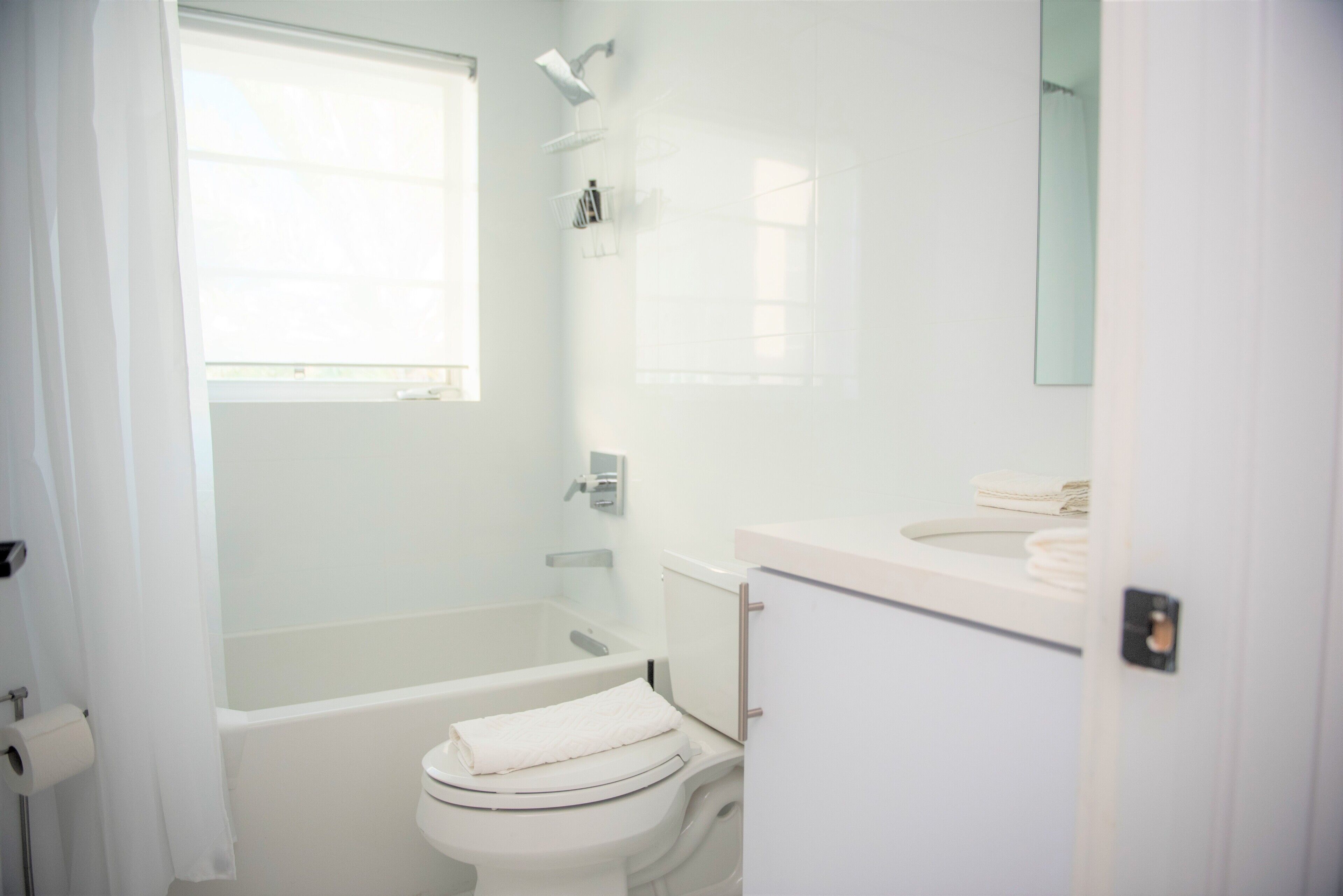 12th & Ocean Suites by LuxUrban