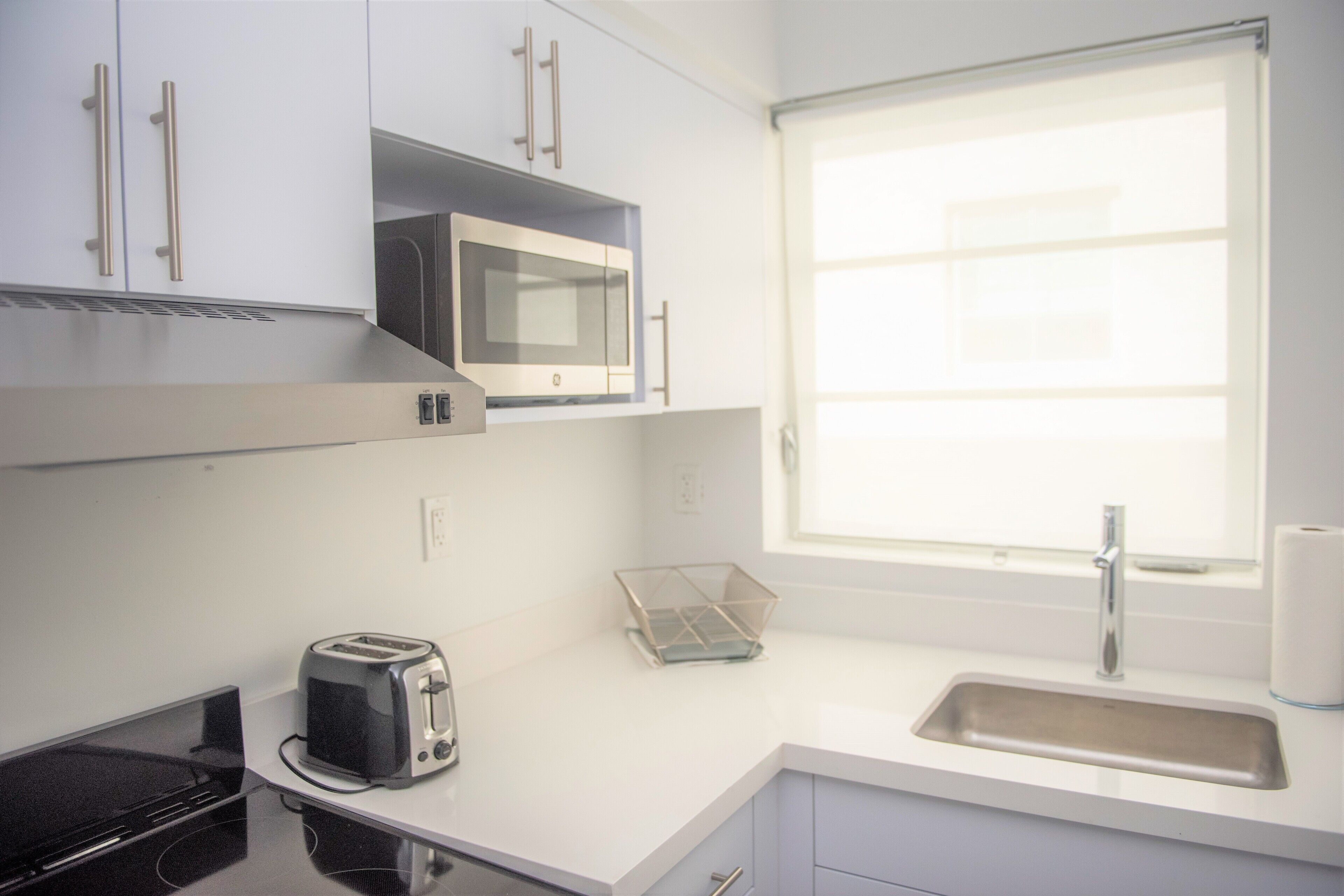 12th & Ocean Suites by LuxUrban