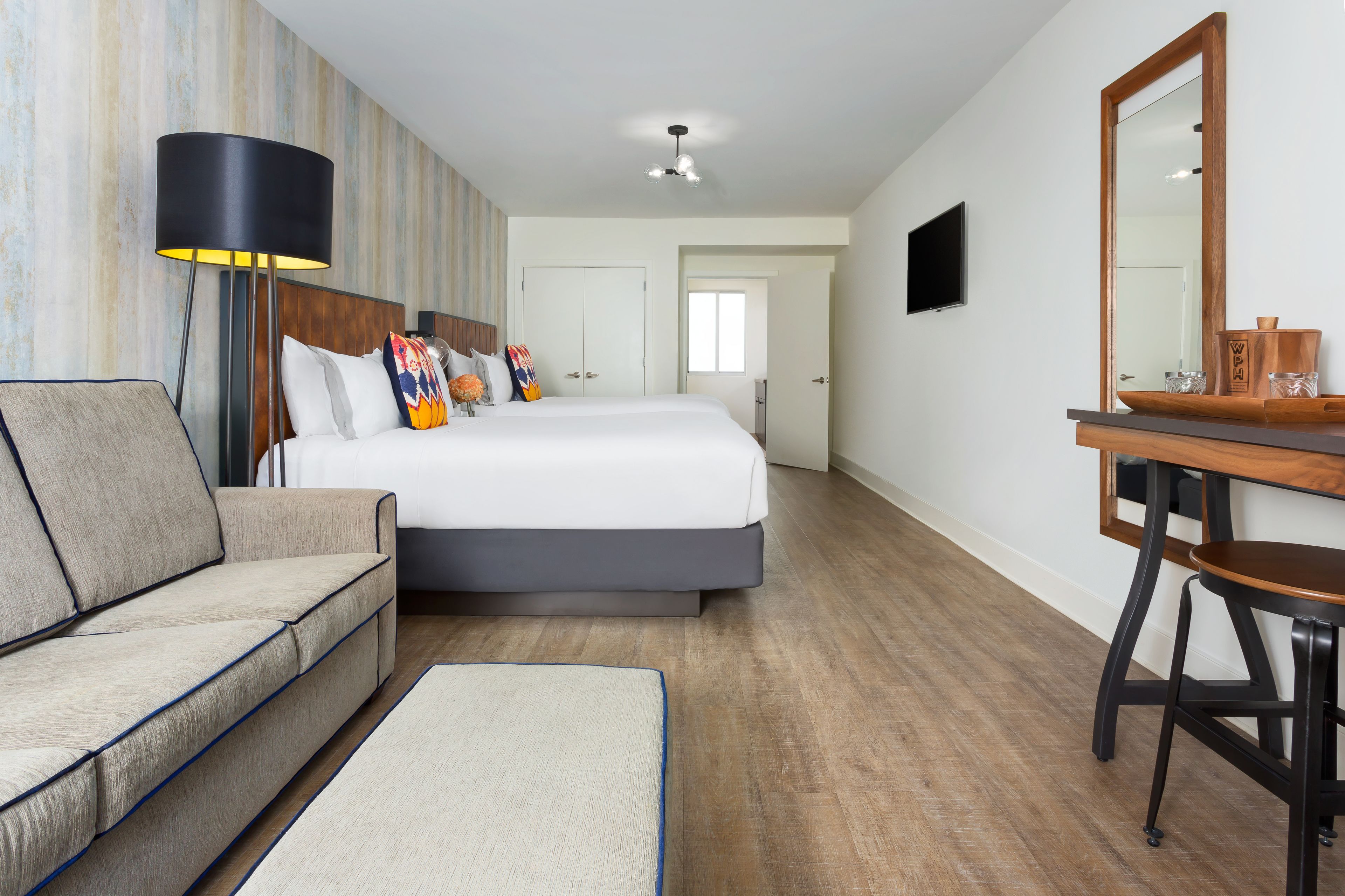 Kenmore Village Hotel
