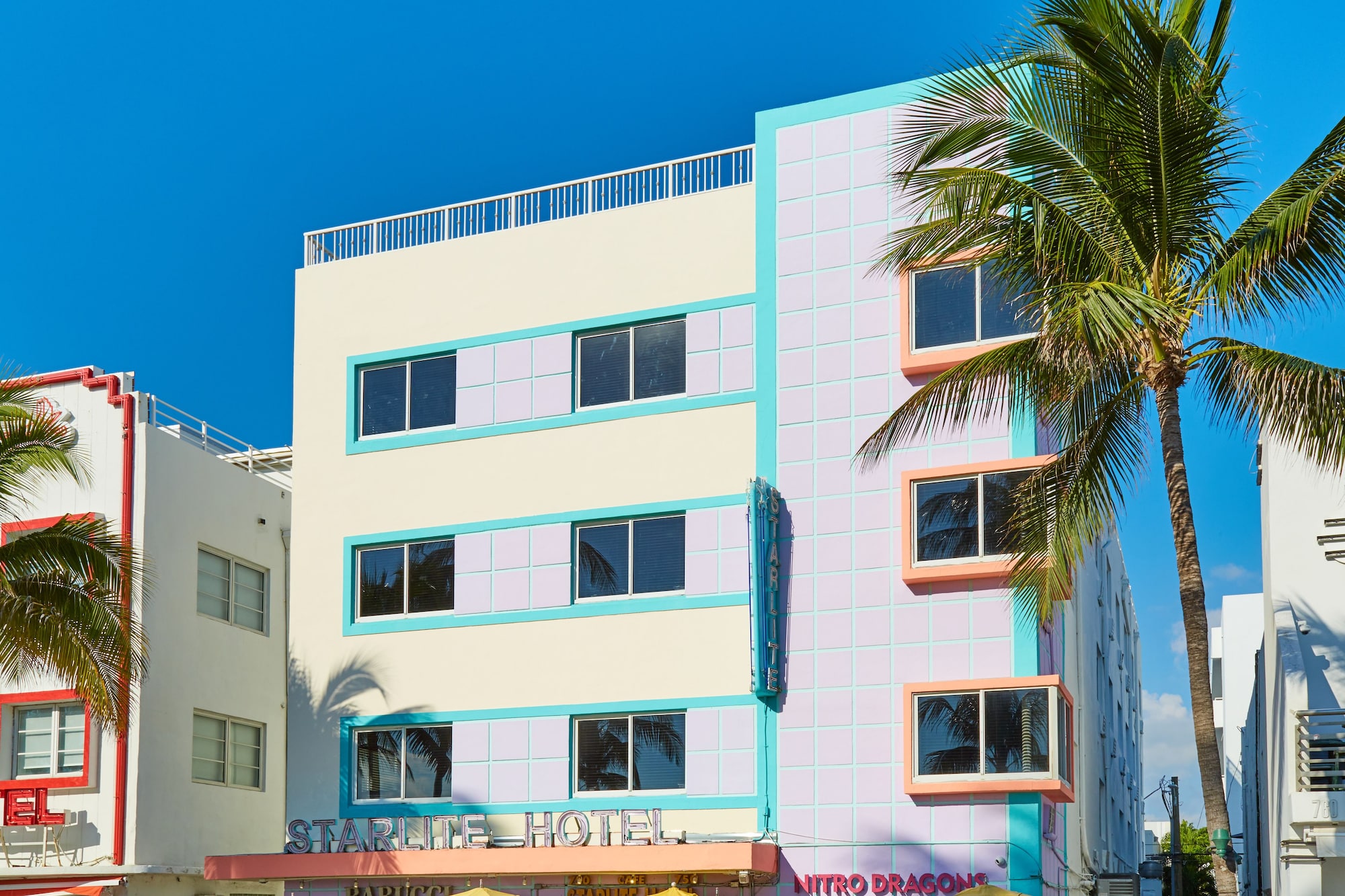 Starlite Hotel