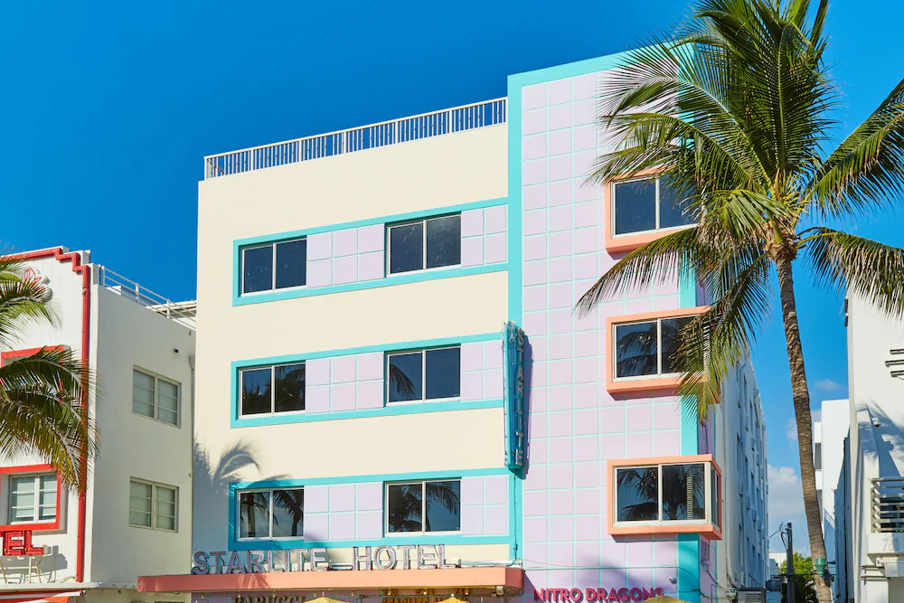 Starlite Hotel