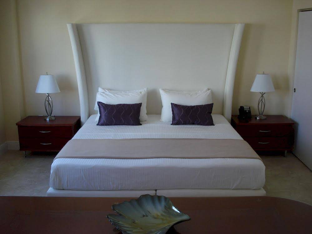 Westover Arms Hotel