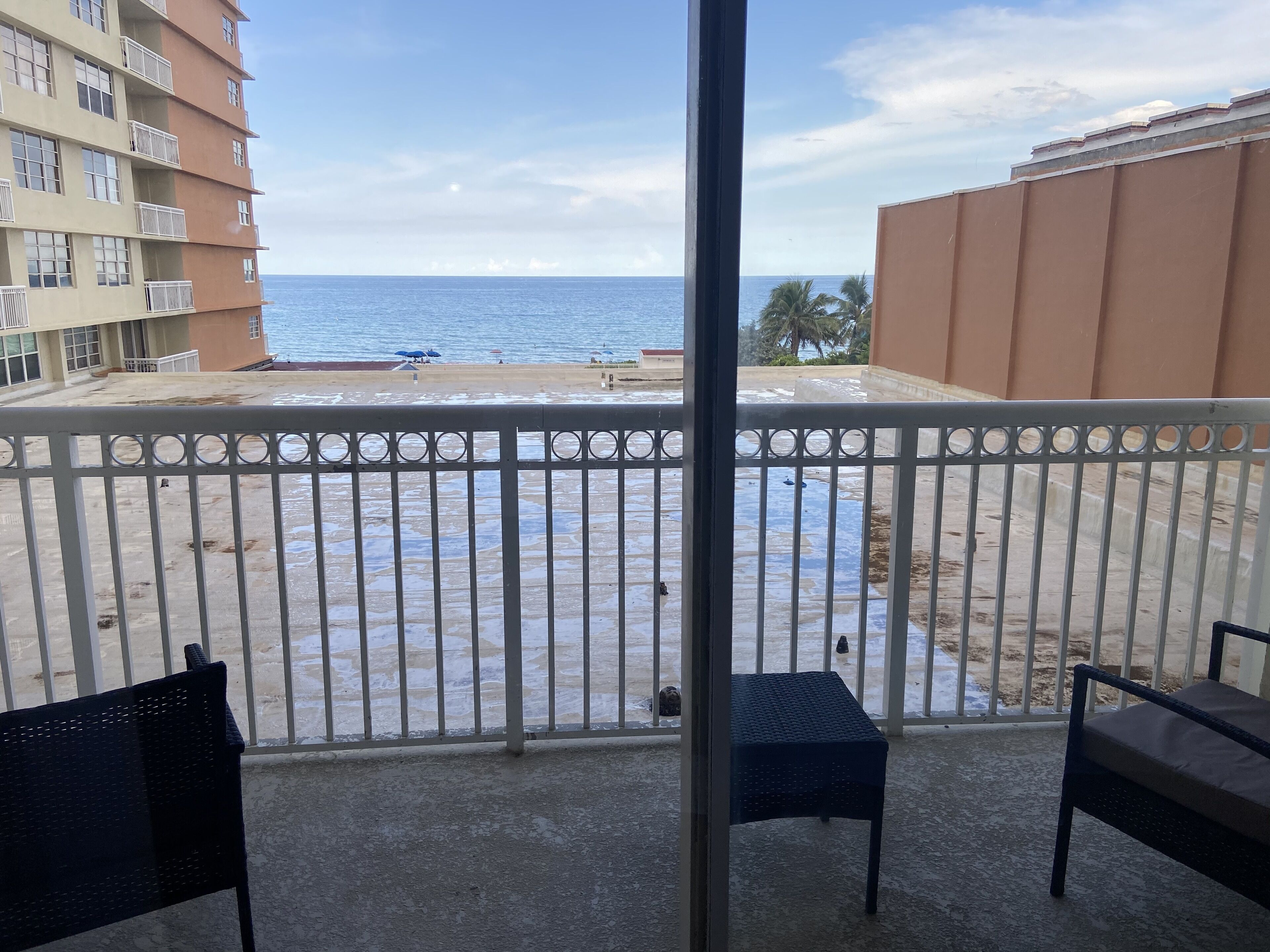 Aventura BeachFront Hotel Condos