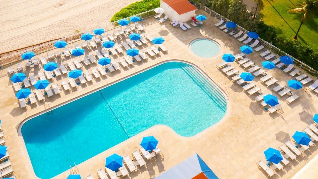 Aventura BeachFront Hotel Condos