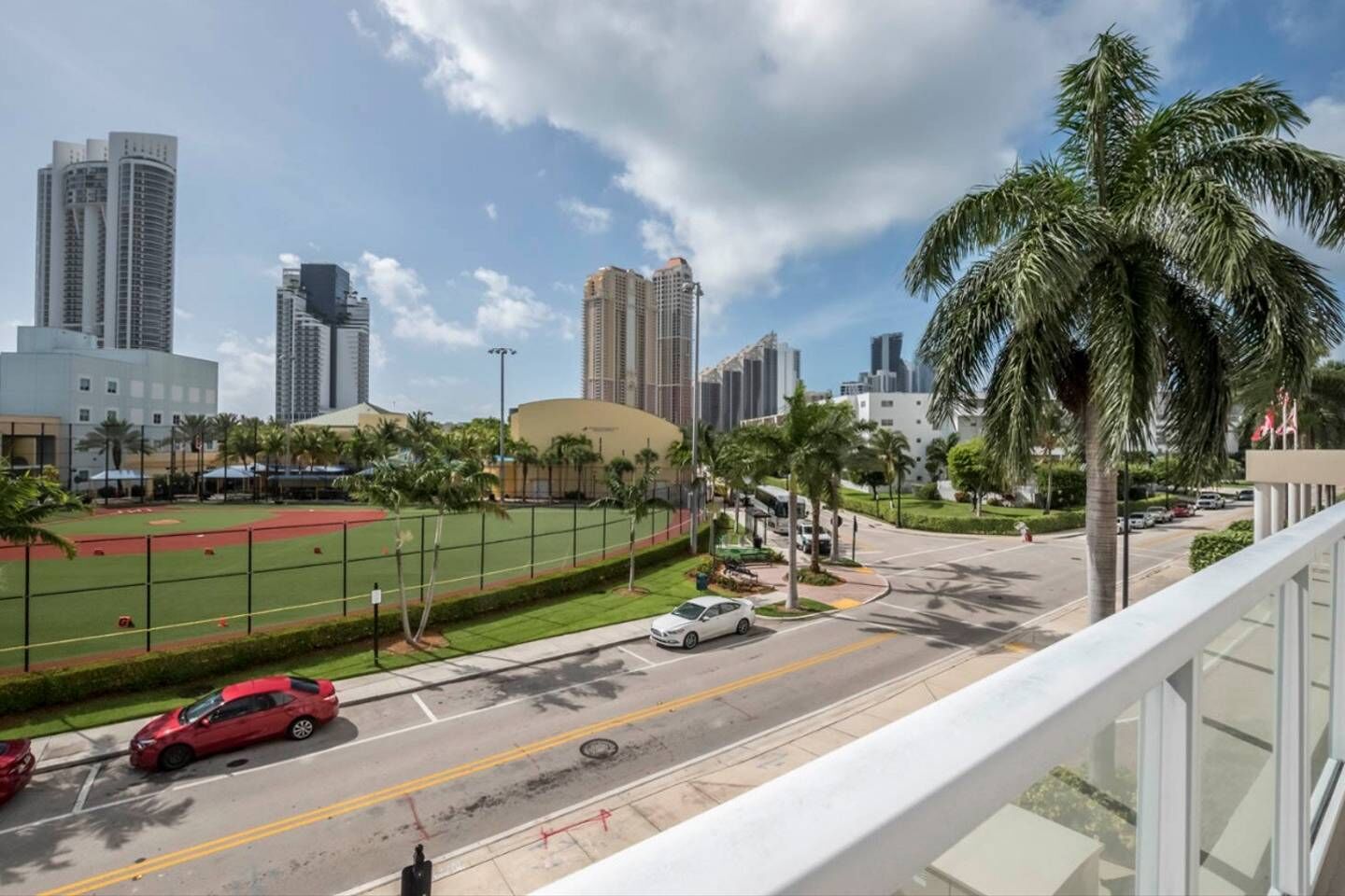 Marina Bay Club