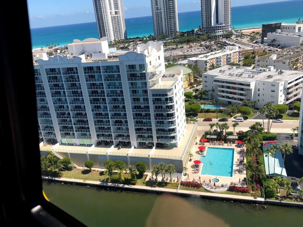 Marina Bay Club