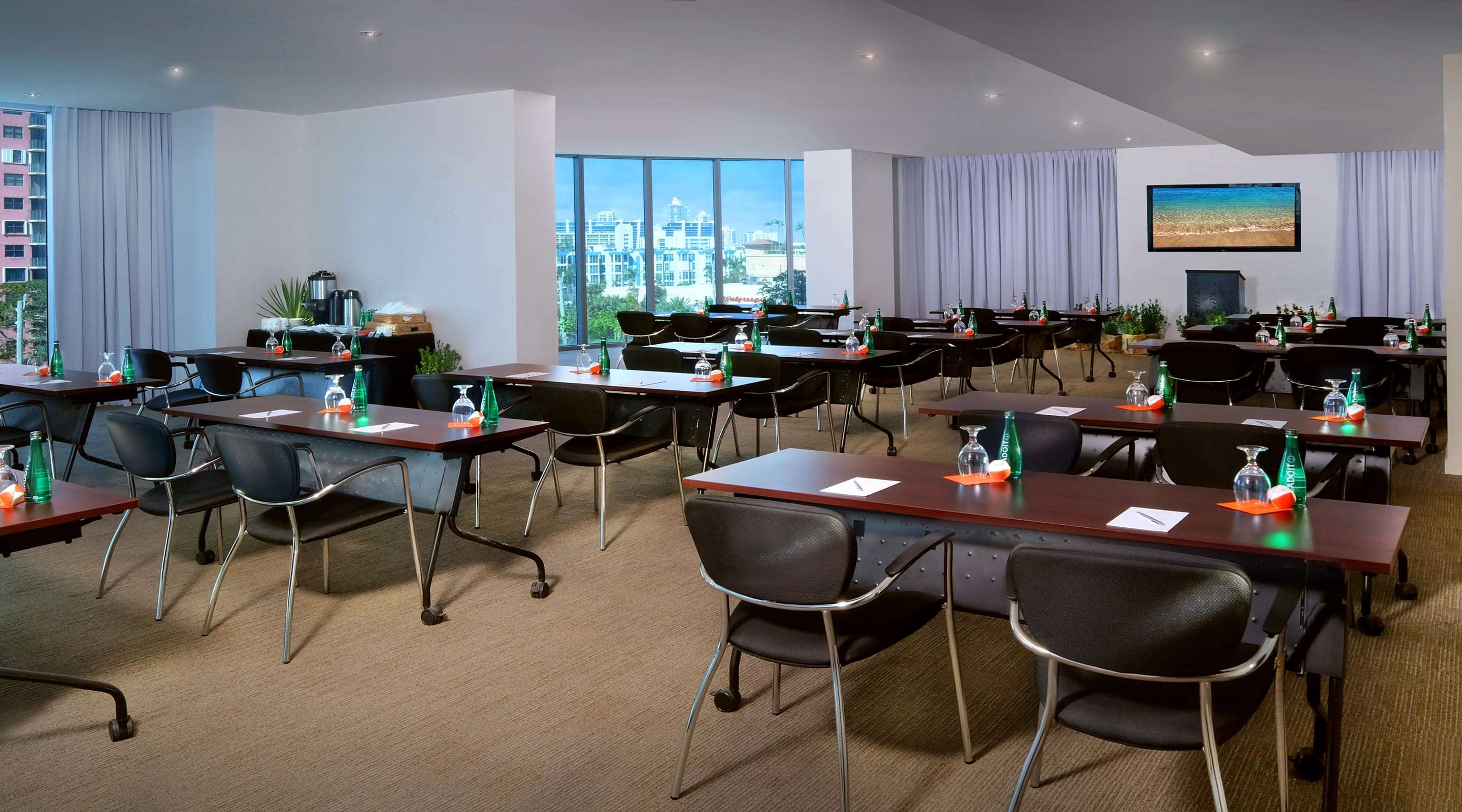 Solé Miami, A Noble House Resort