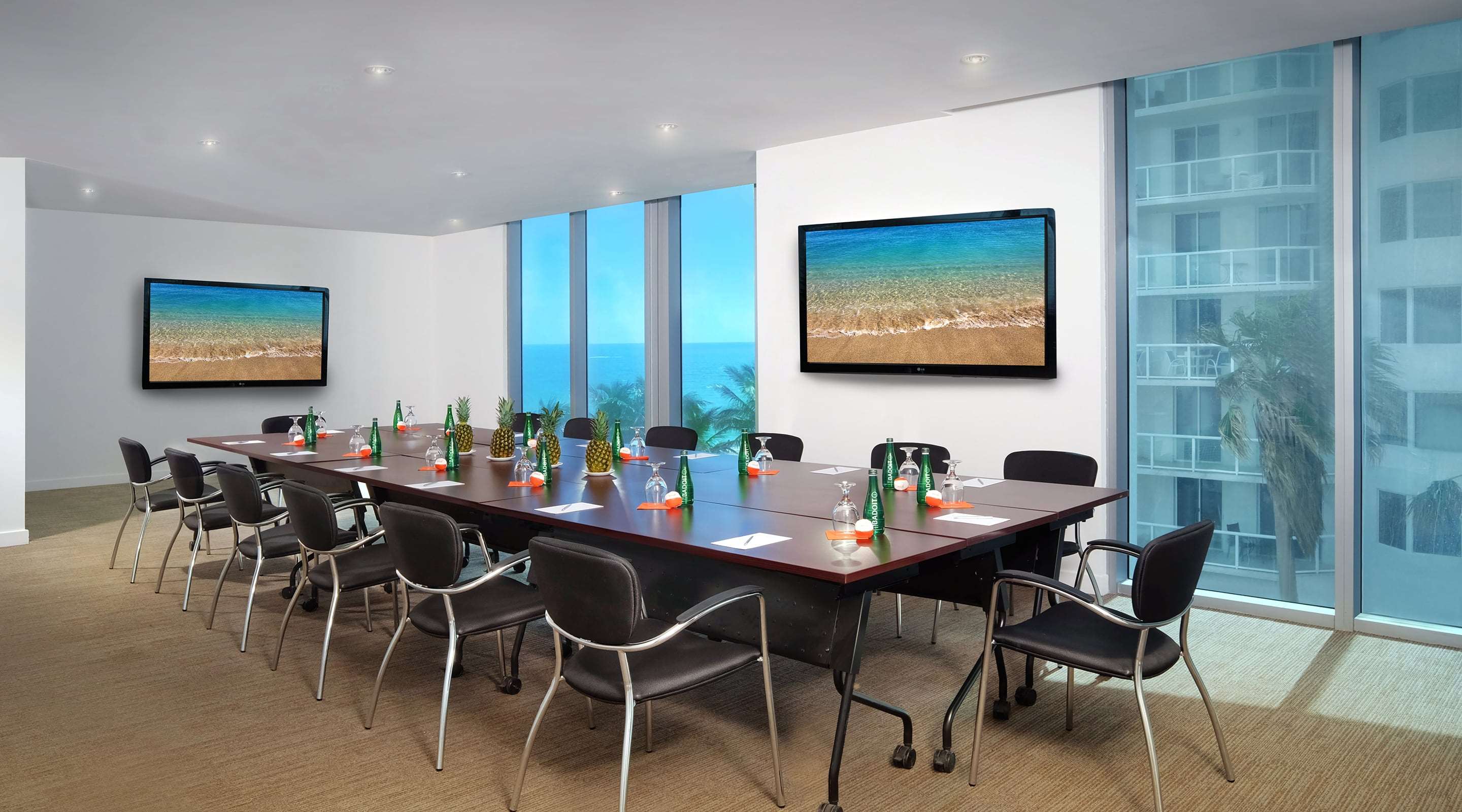 Solé Miami, A Noble House Resort