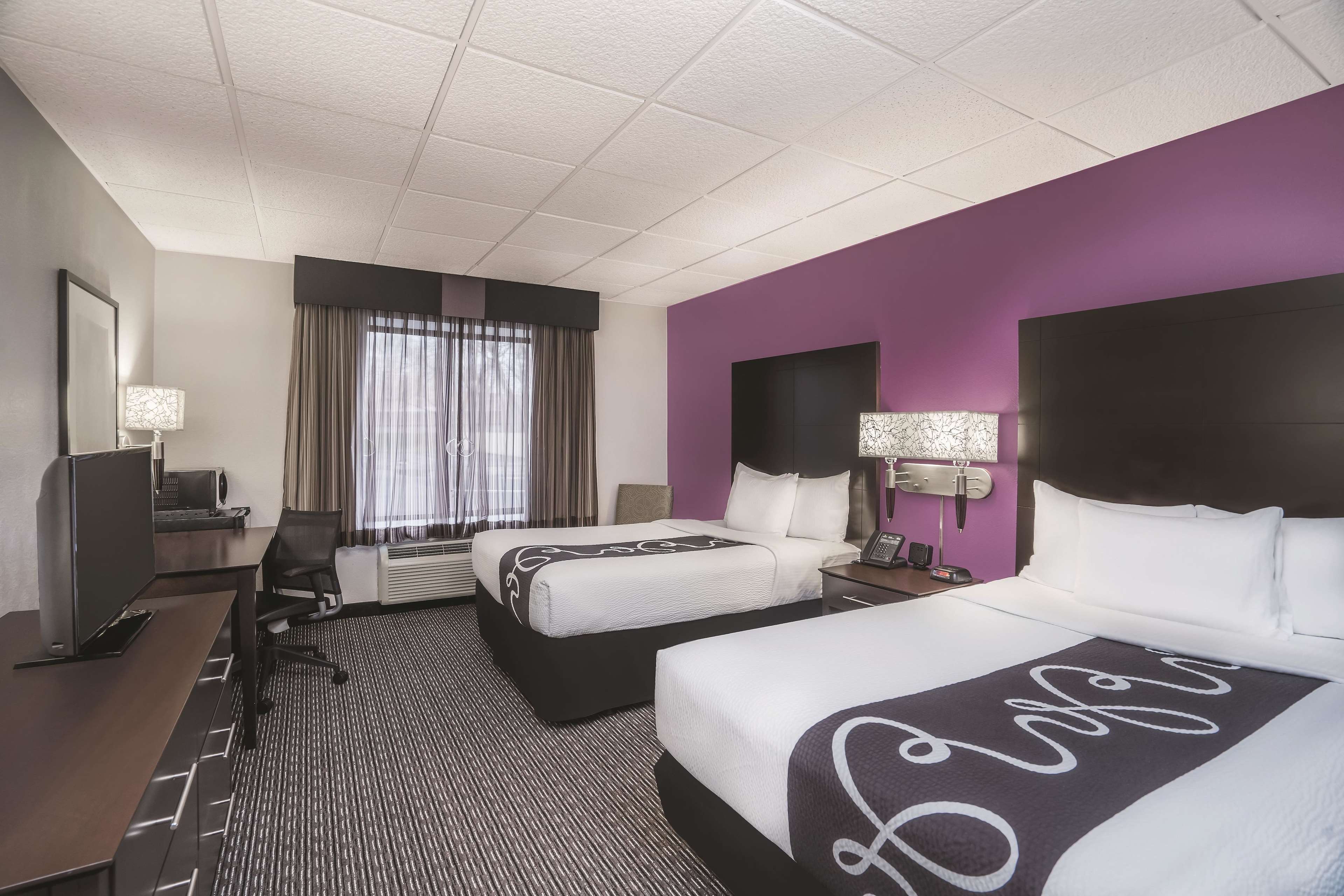 La Quinta Inn & Suites by Wyndham Miami Lakes