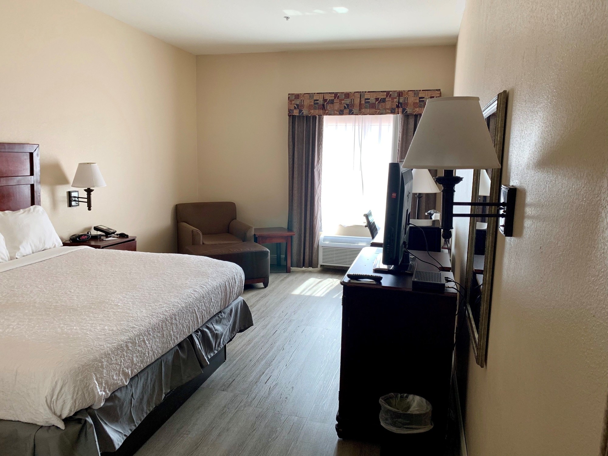 Country Inn & Suites by Radisson, Midway - Tallahassee West