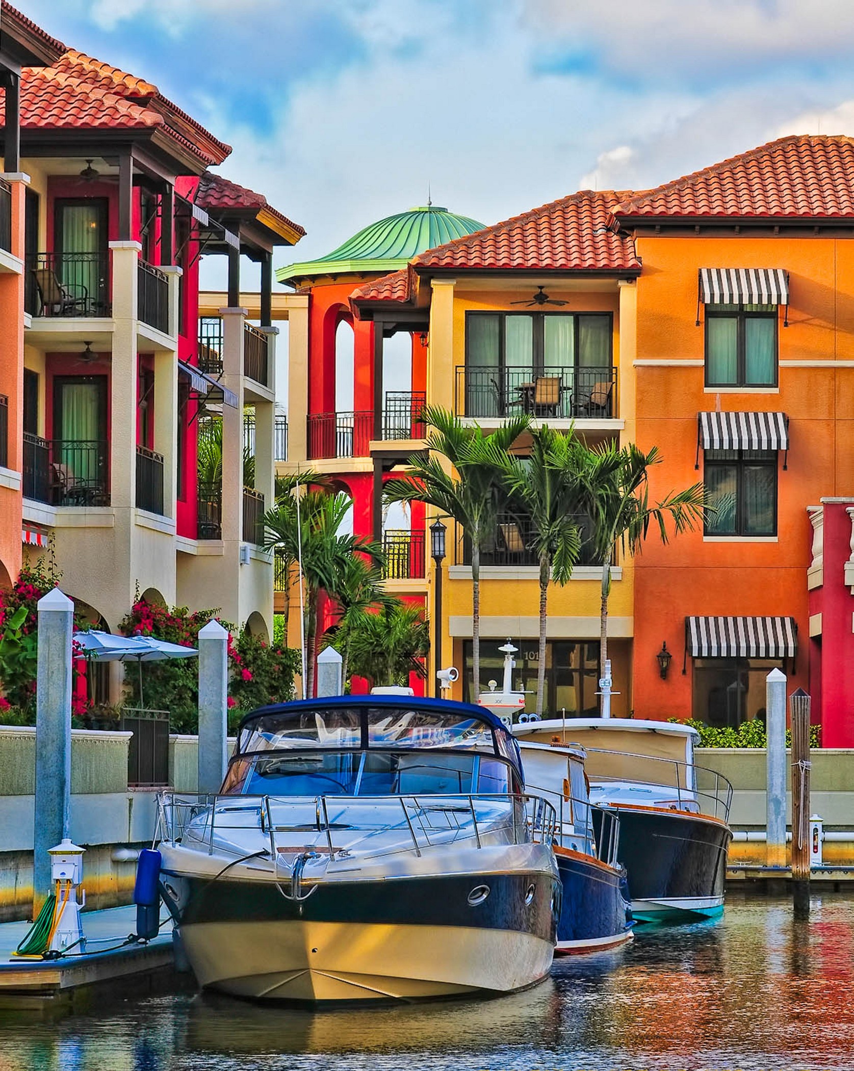 Naples Bay Resort
