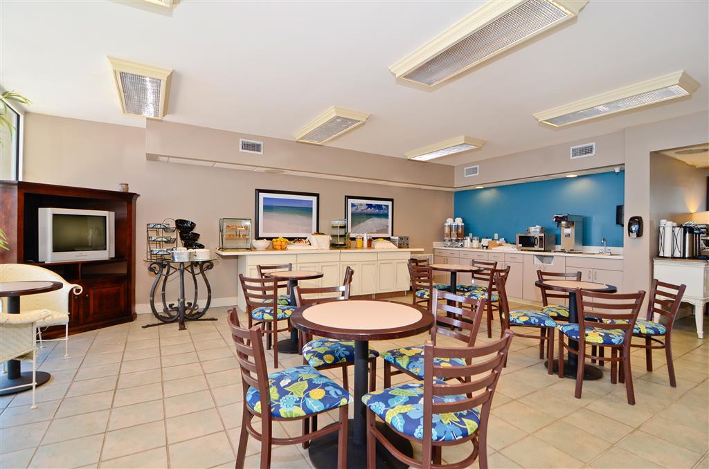 Best Western Navarre Waterfront