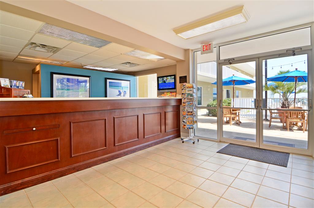 Best Western Navarre Waterfront