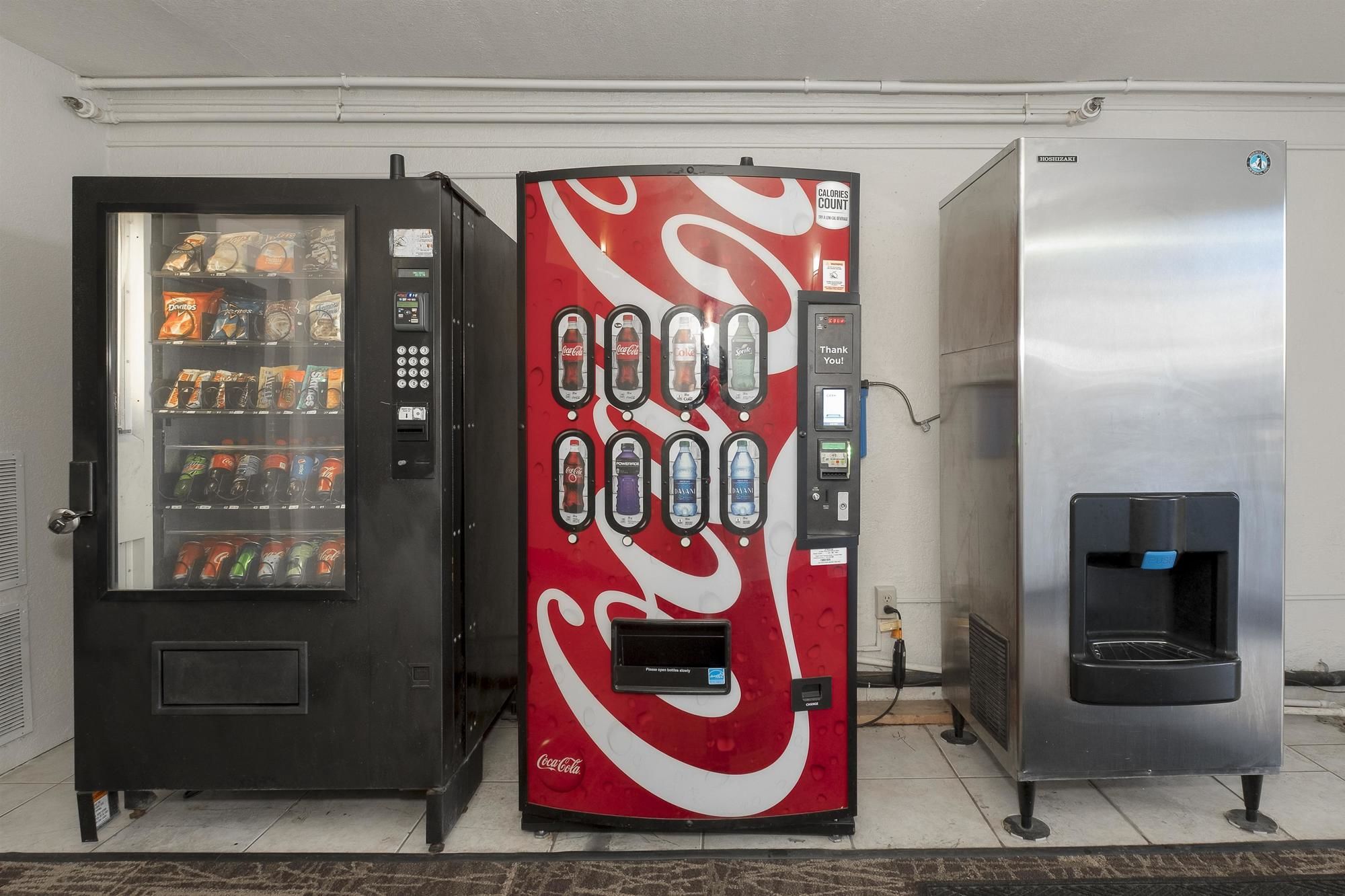 Days Inn by Wyndham Neptune Beach