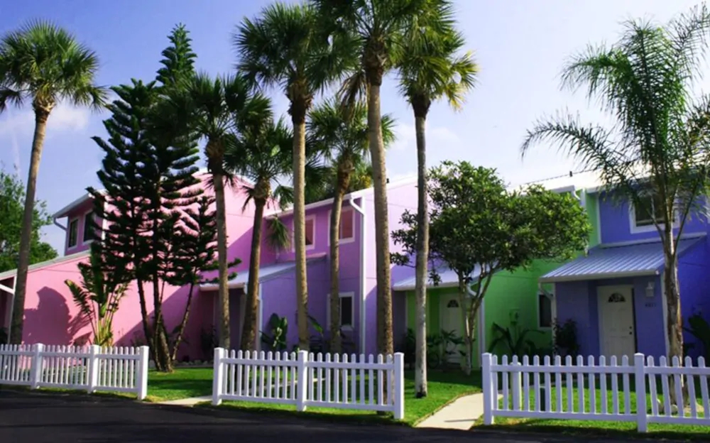 Coconut Palms Townhome by RedAwning