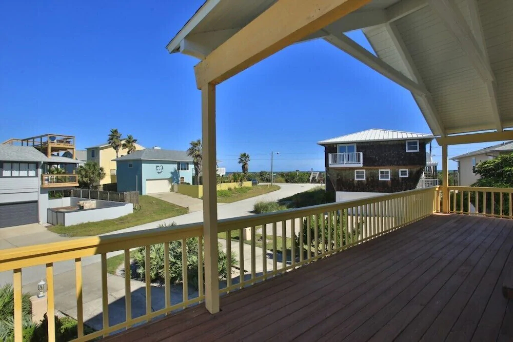 Dolphin House