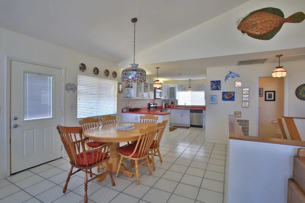 Dolphin House