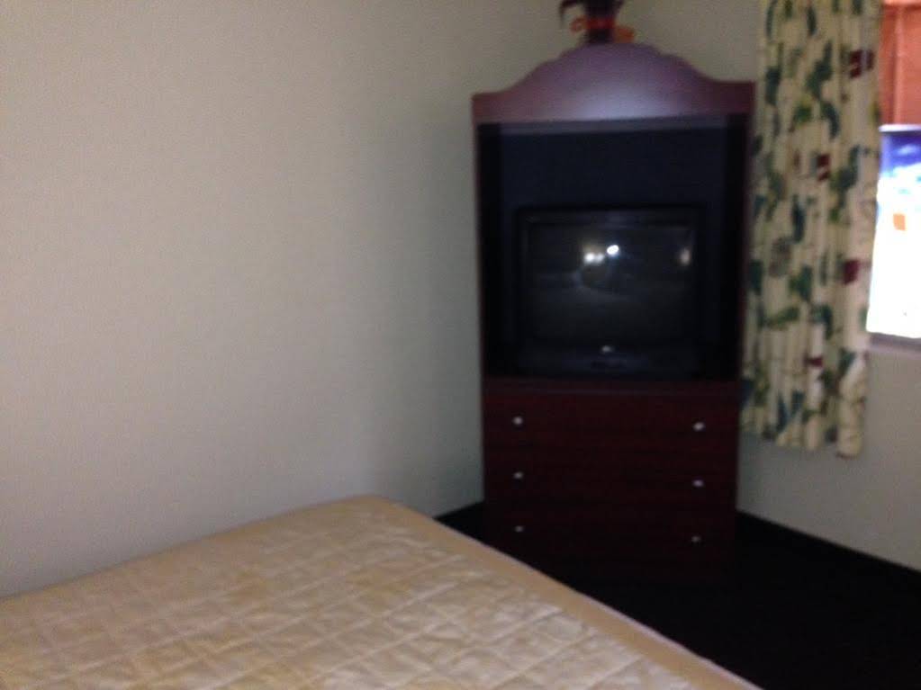 Americas Best Value Inn & Suites North Port