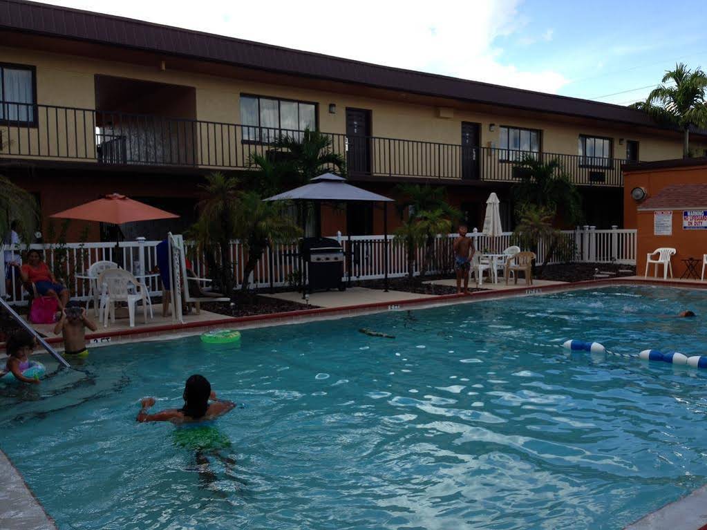 Americas Best Value Inn & Suites North Port