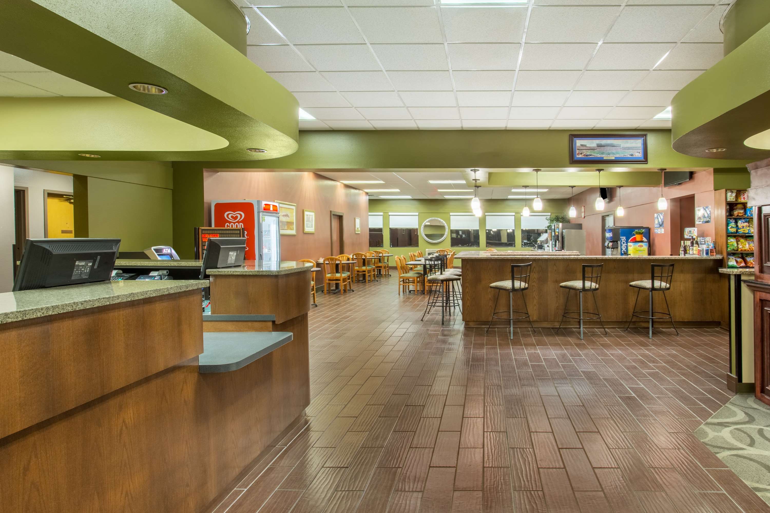 Howard Johnson by Wyndham Ocala FL