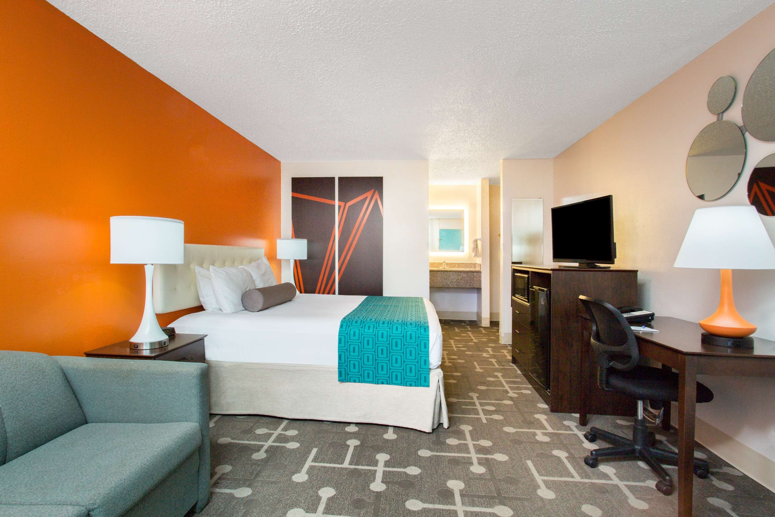 Howard Johnson by Wyndham Ocala FL