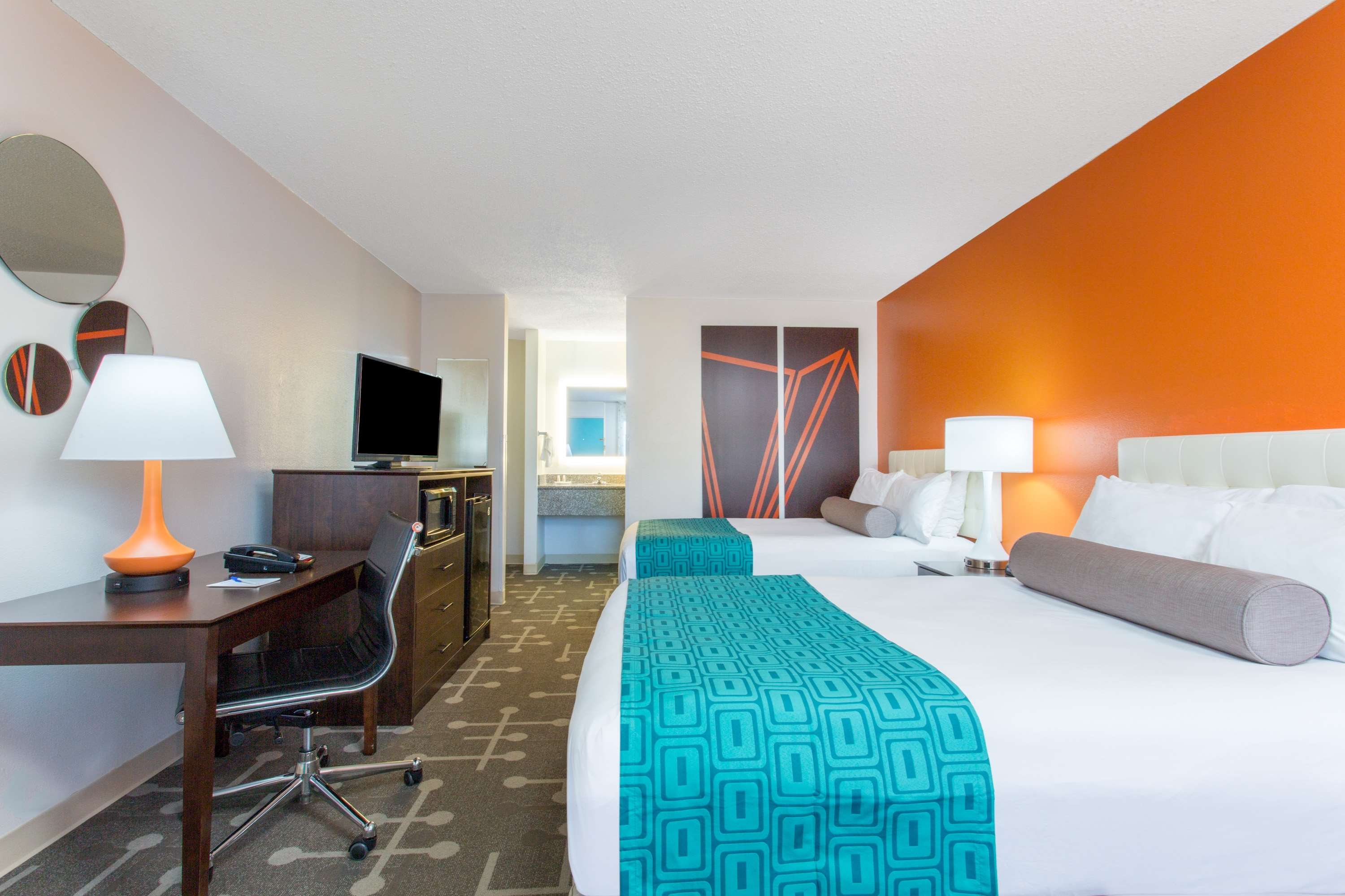 Howard Johnson by Wyndham Ocala FL